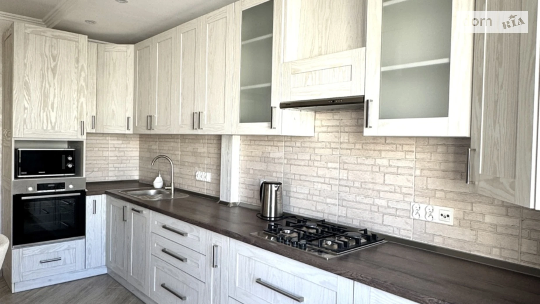 Здається в оренду 2-кімнатна квартира 75 кв. м у Івано-Франківську, вул. Слобідська, 19 - фото 2