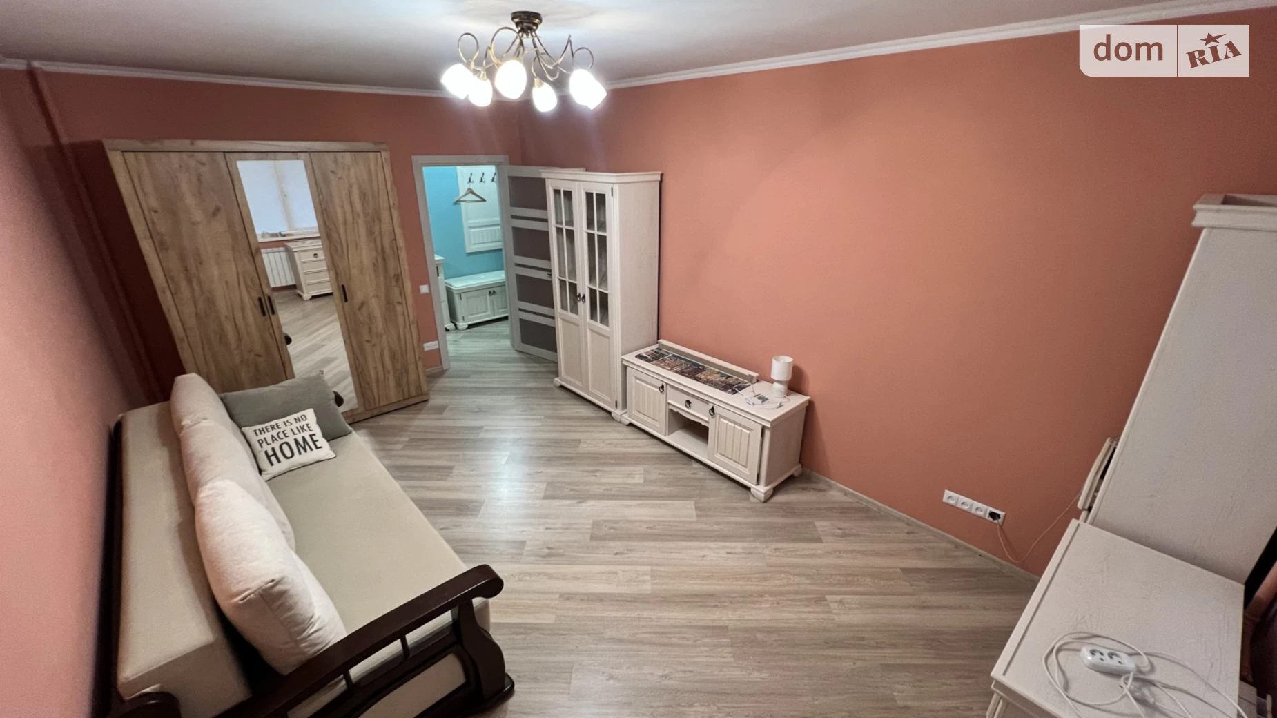 Продается 1-комнатная квартира 43.3 кв. м в Киеве, ул. Радунская, 5 - фото 4