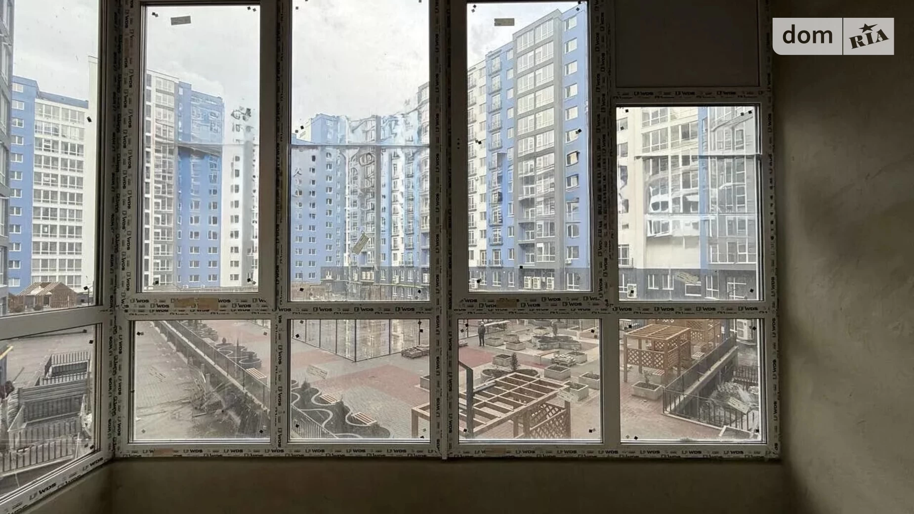 Продается 2-комнатная квартира 64.5 кв. м в Ивано-Франковске, ул. Княгинин, 44 корпус 19 - фото 2