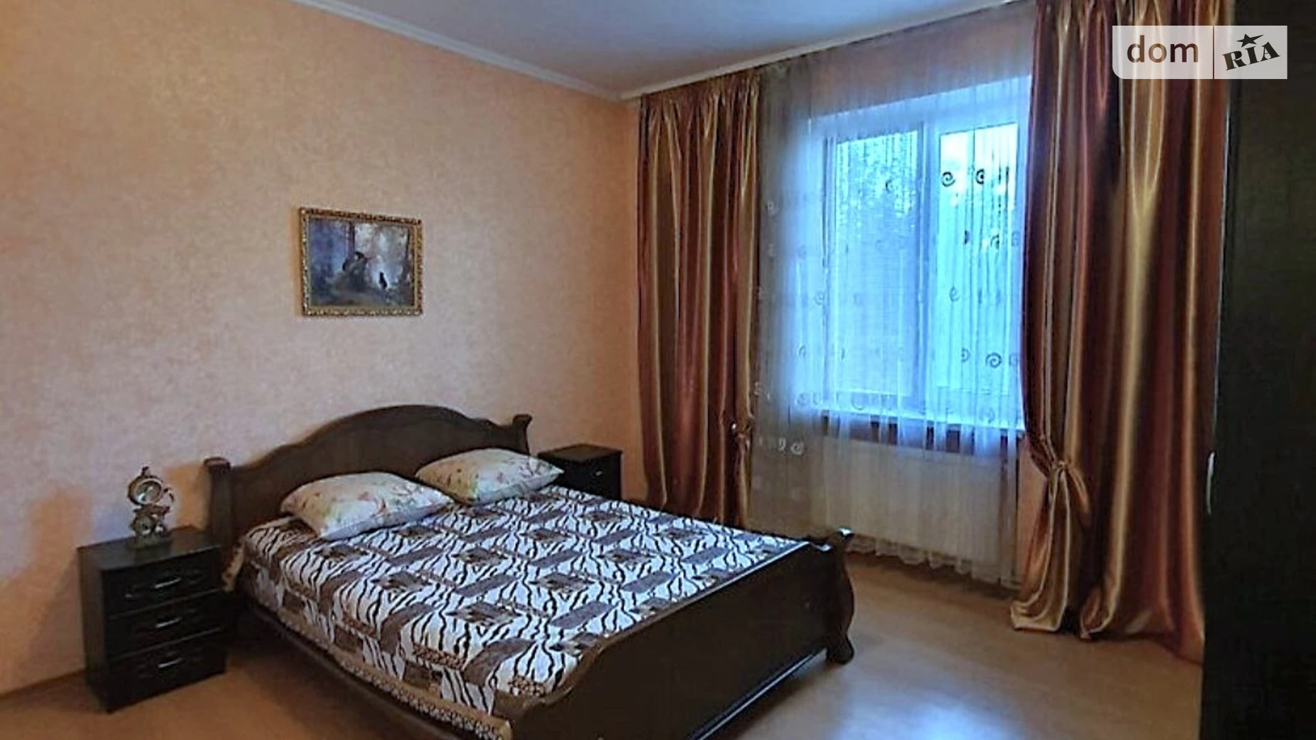 Сдается в аренду дом на 3 этажа 350 кв. м с мебелью, цена: 800 $ - фото 2