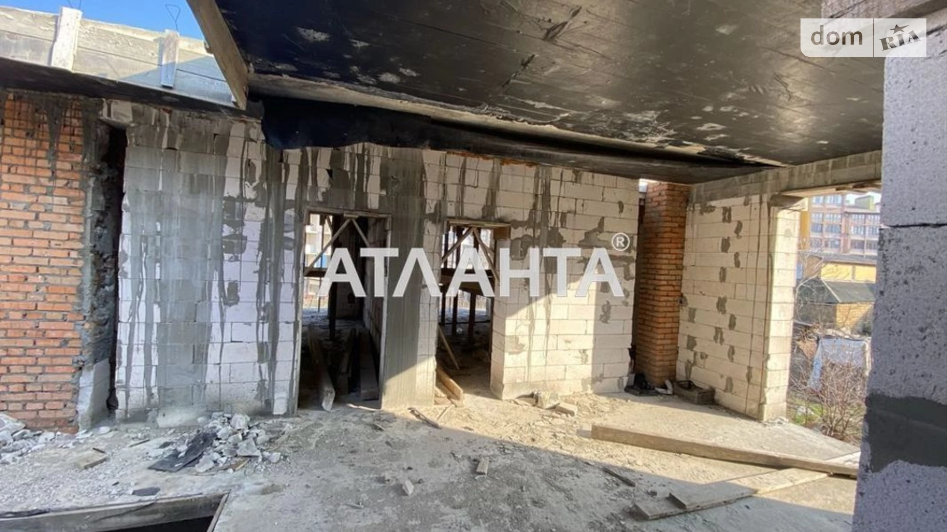 Продается дом на 2 этажа 230 кв. м с балконом, цена: 87000 $ - фото 3