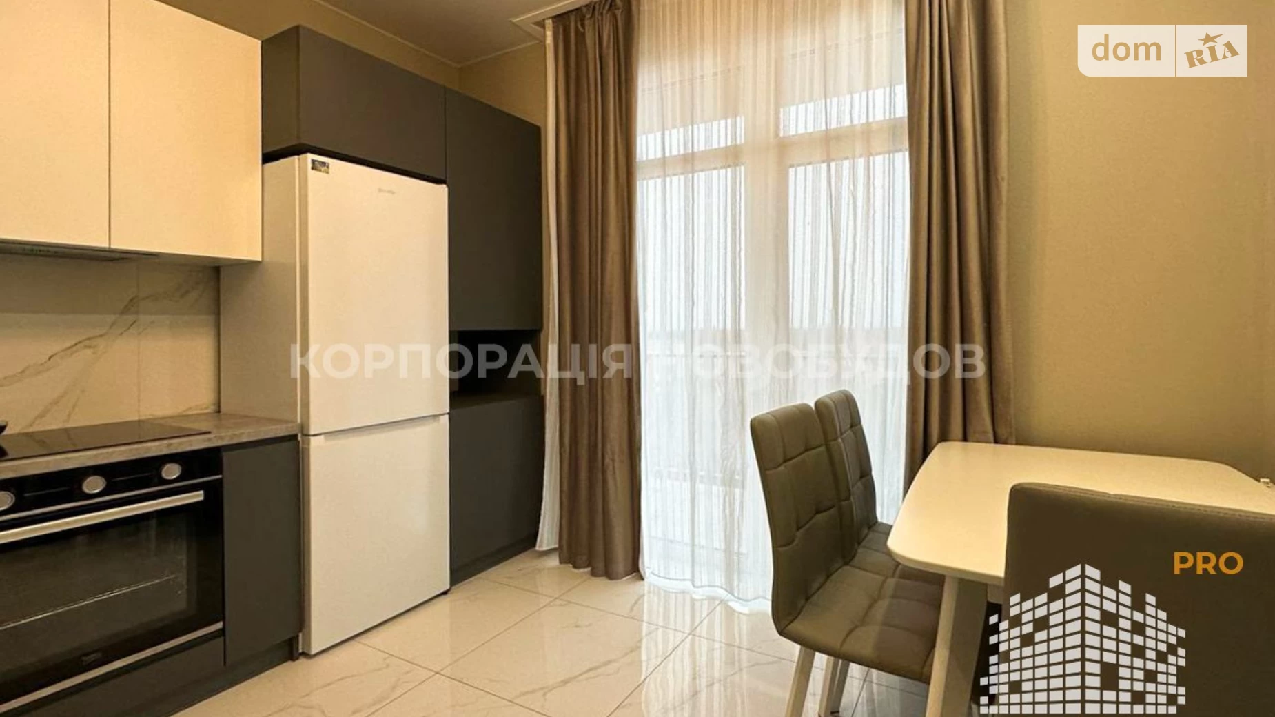 Продається 2-кімнатна квартира 68 кв. м у Ужгороді, вул. Баб'яка, 17Б - фото 3