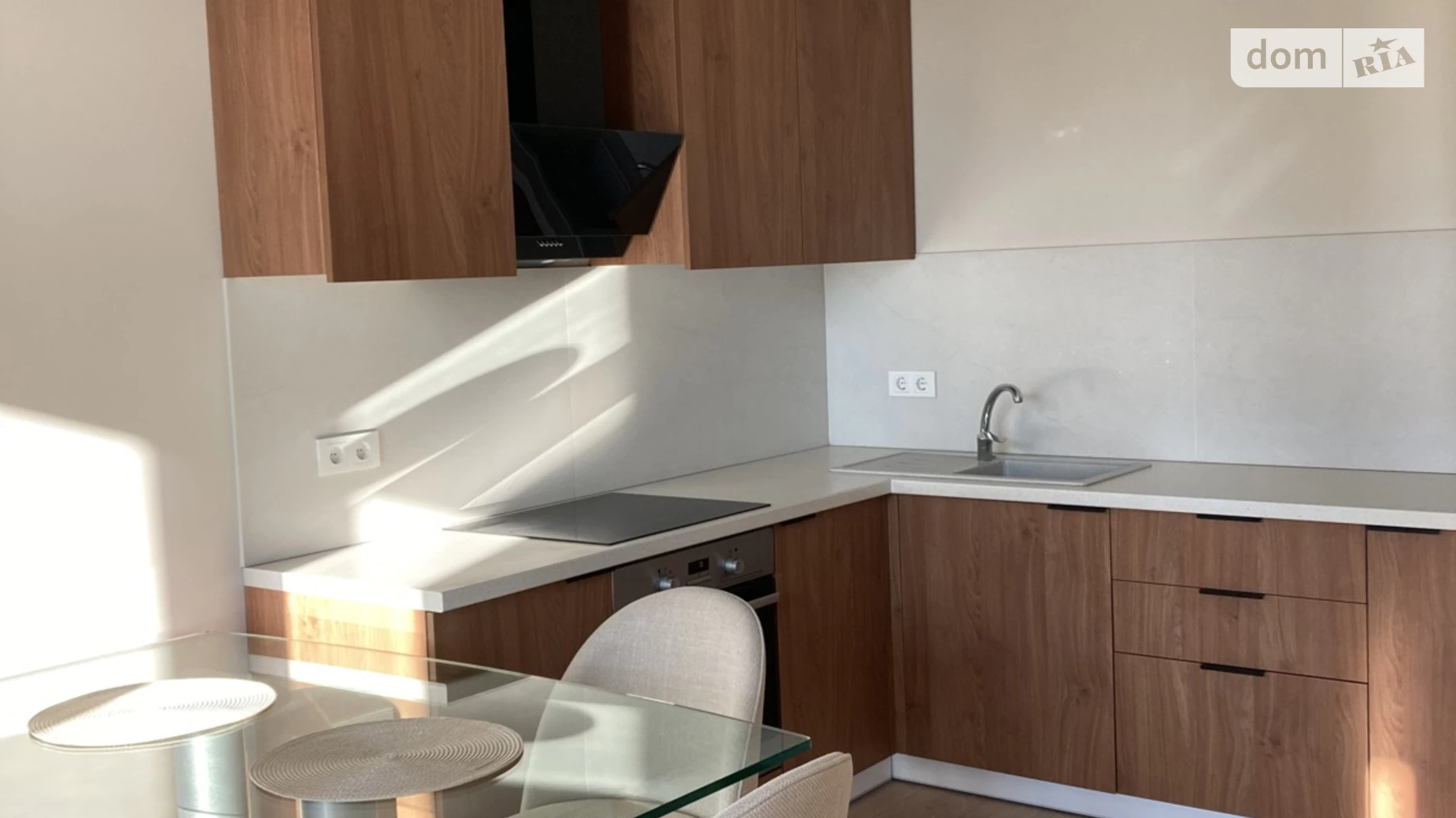 Продається 1-кімнатна квартира 42 кв. м у Ужгороді, вул. Легоцького, 80 корпус 6 - фото 4