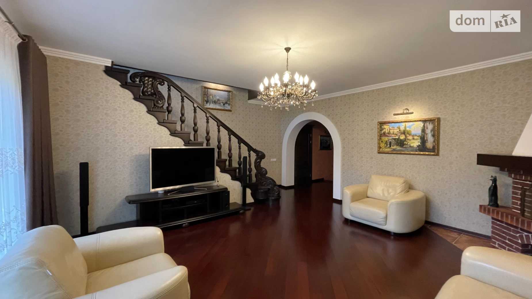 Продается дом на 2 этажа 254 кв. м с баней/сауной, цена: 260000 $ - фото 4