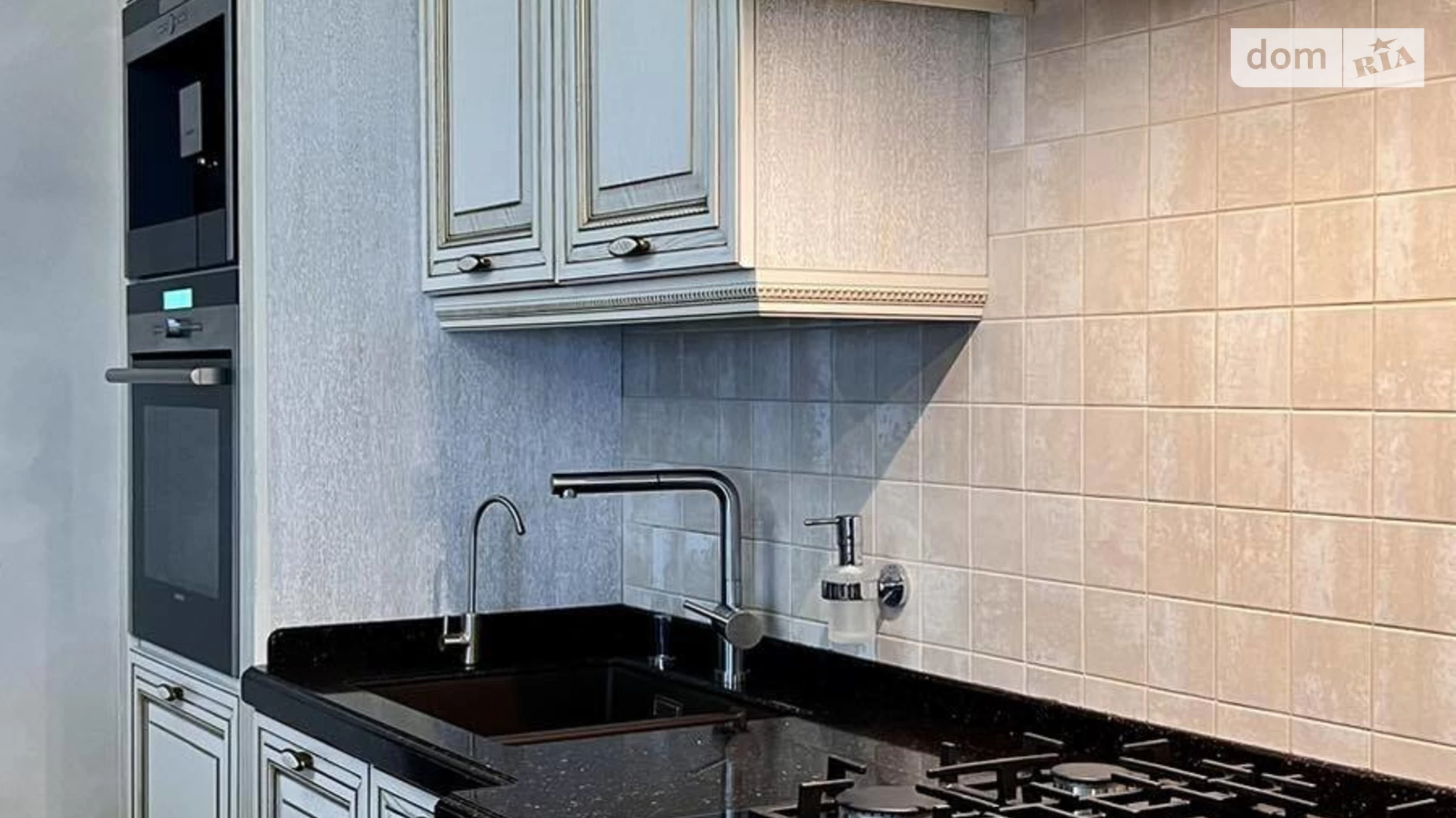 Продається будинок 3 поверховий 370 кв. м з каміном, цена: 799900 $ - фото 4