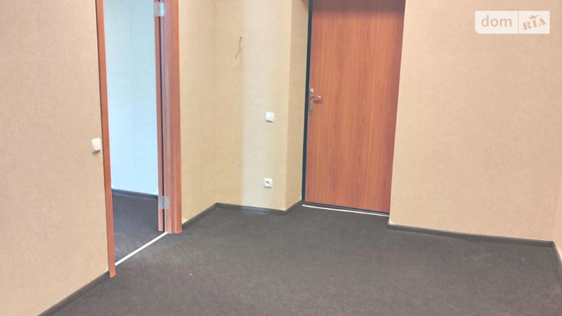 Сдается в аренду офис 50 кв. м в бизнес-центре, цена: 7500 грн - фото 4