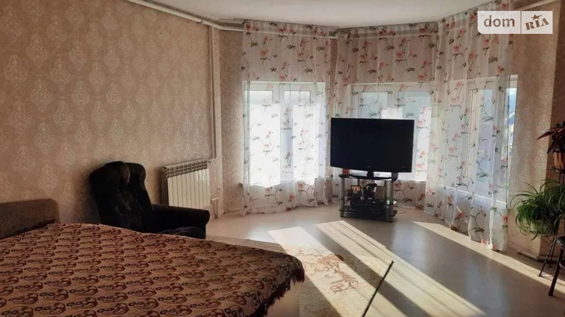 Продается дом на 2 этажа 253.6 кв. м с бассейном, цена: 92000 $ - фото 5