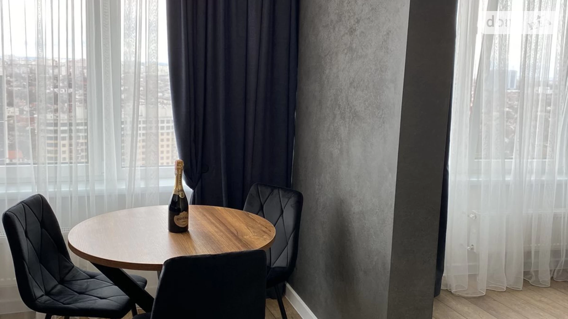 Продается 1-комнатная квартира 40 кв. м в Одессе, ул. Валерия Самофалова, 16/6 - фото 5