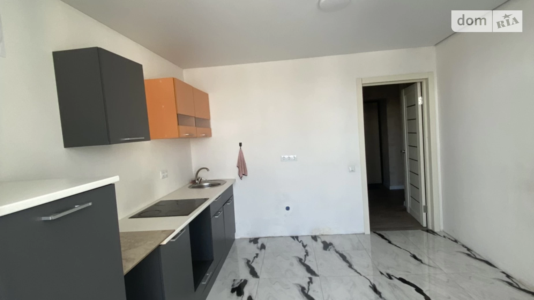 Продается 2-комнатная квартира 65 кв. м в Крюковщине, ул. Жулянская, 2Г - фото 2
