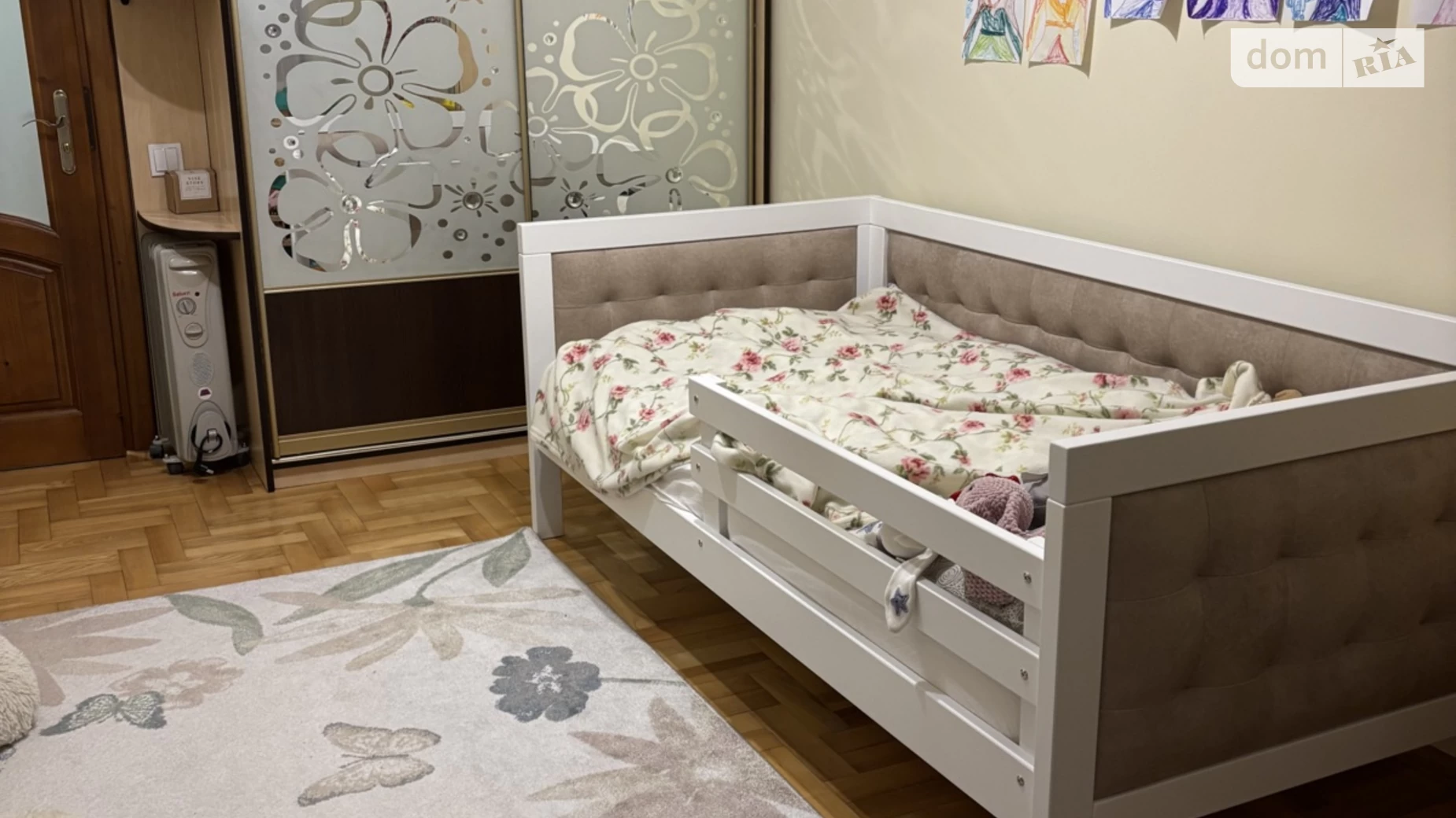 Продается 3-комнатная квартира 88.1 кв. м в Великой Березовице - фото 2