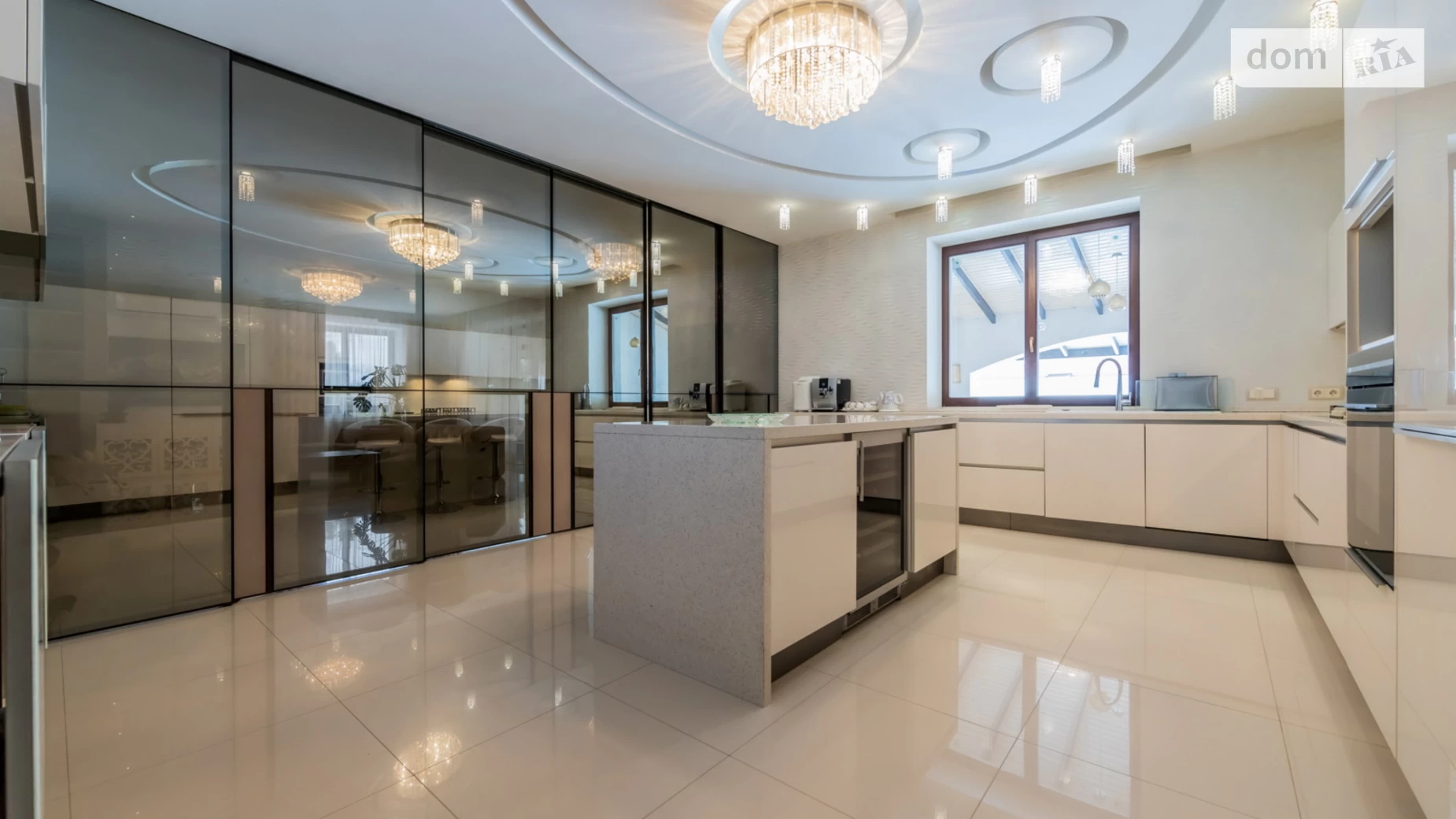 Продается дом на 2 этажа 438.4 кв. м с камином, цена: 450000 $ - фото 5
