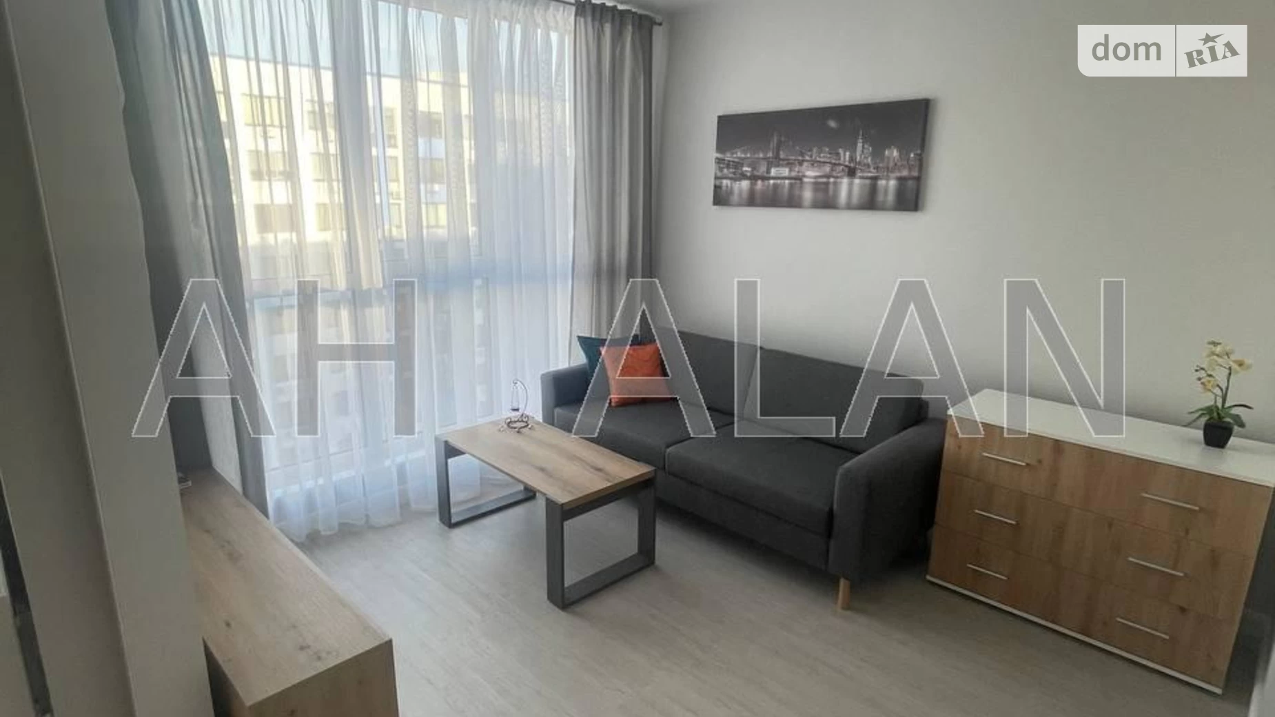 Продается 1-комнатная квартира 48 кв. м в Киеве, ул. Центральная, 19 - фото 2