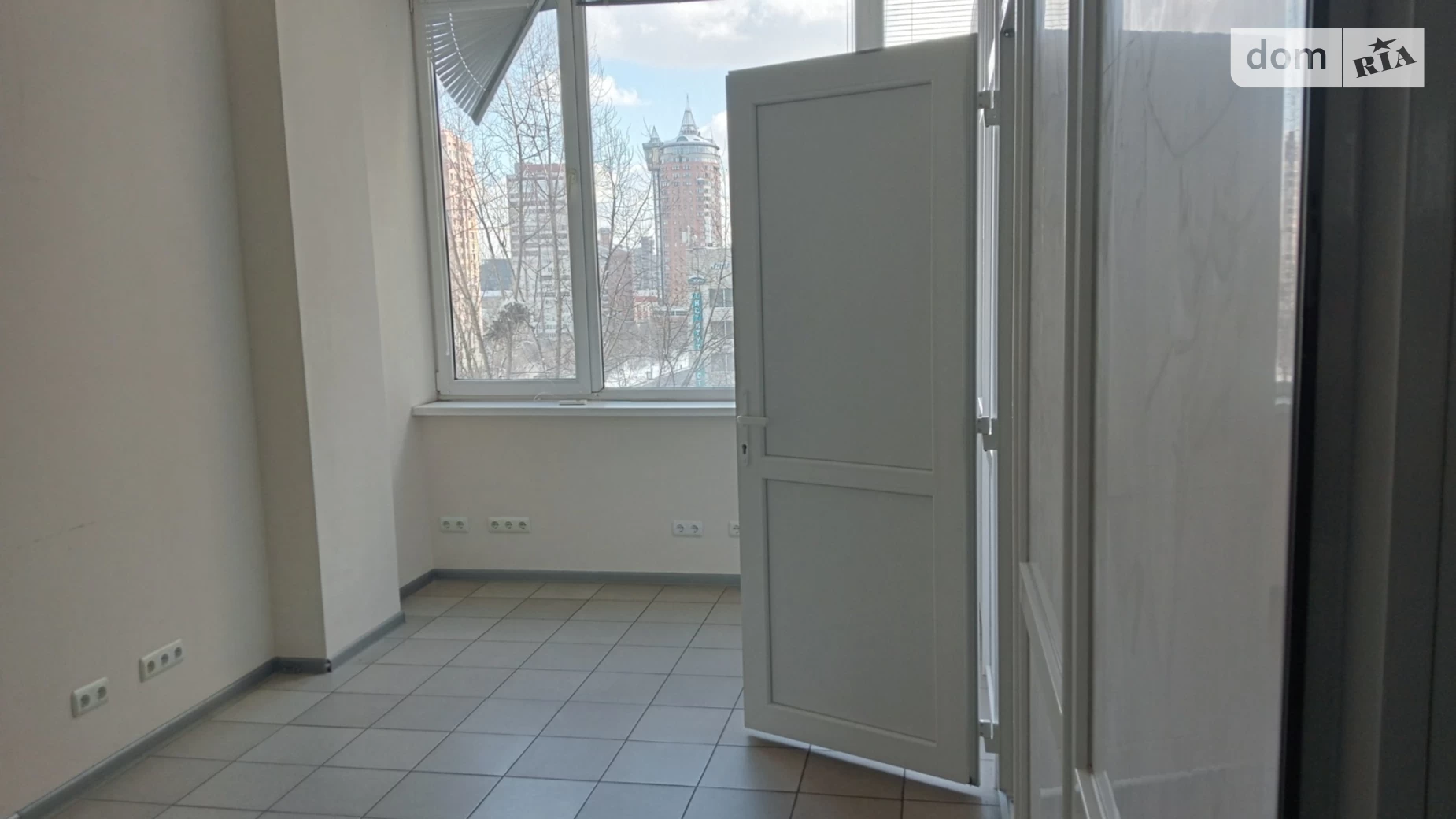 Сдается в аренду офис 380 кв. м в бизнес-центре, цена: 5000 $ - фото 5