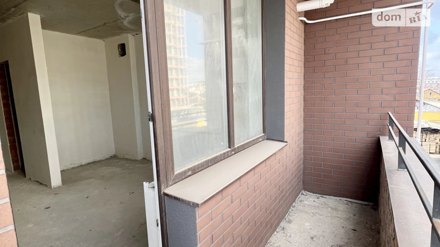 Продается 2-комнатная квартира 55 кв. м в Ивано-Франковске, ул. Независимости (Горького) - фото 2