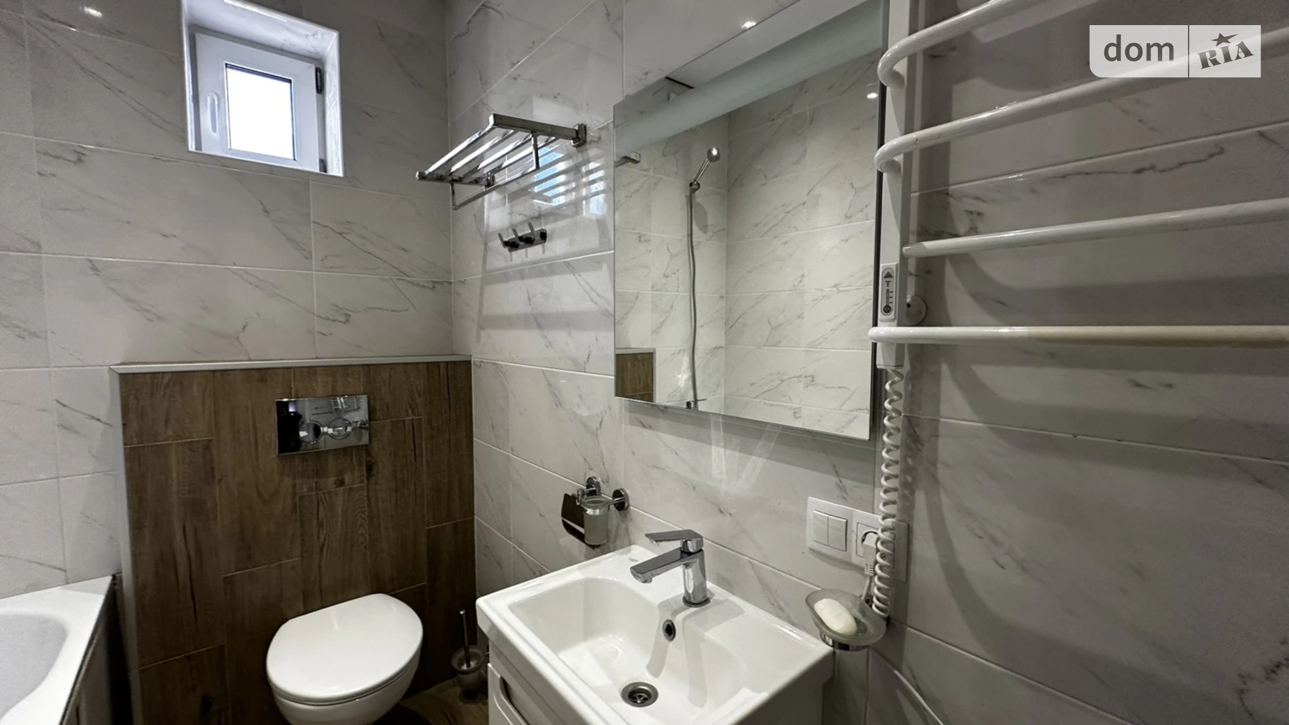 Продается 2-комнатная квартира 76 кв. м в Ирпене, ул. Рыльского - фото 2