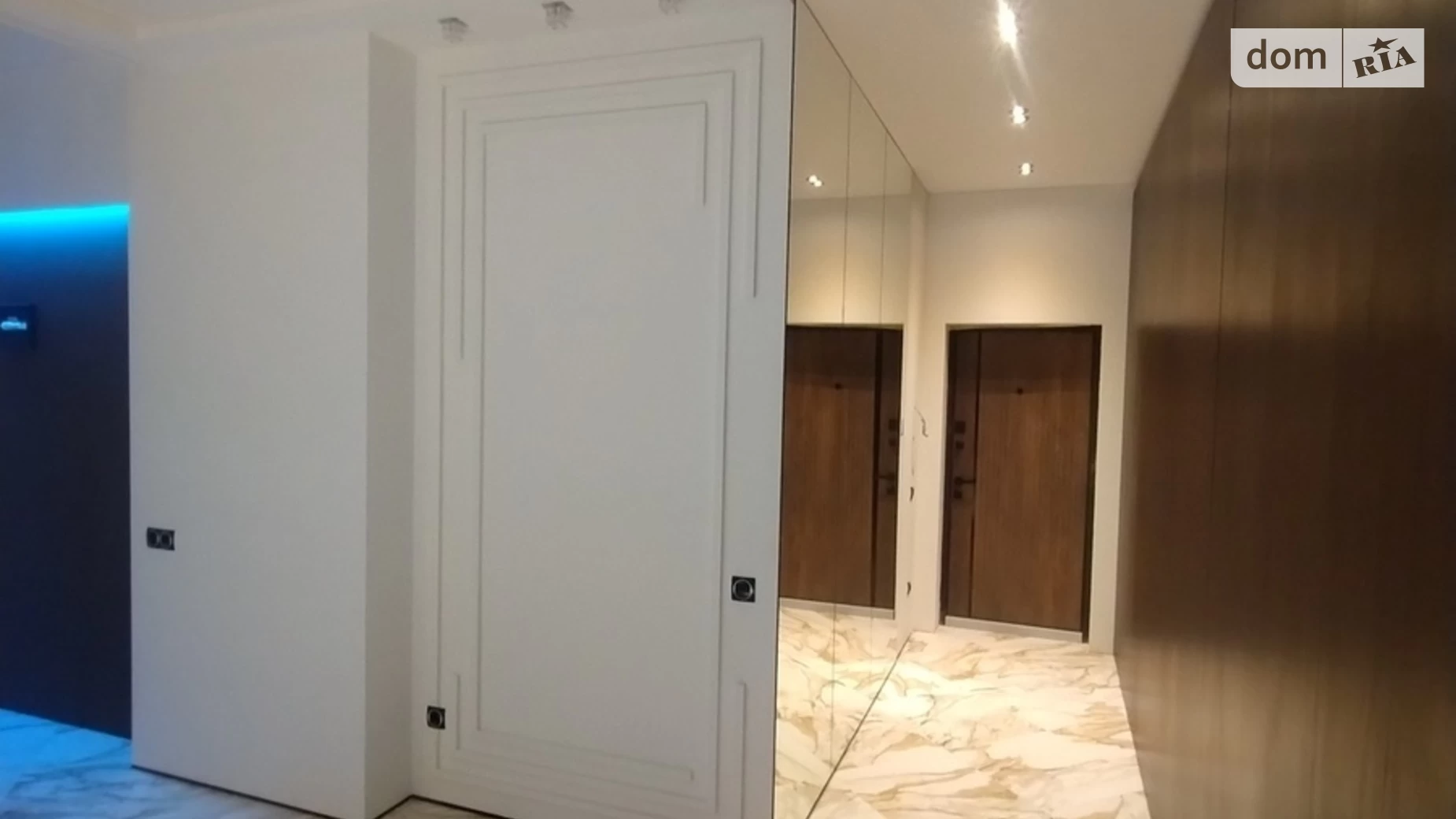 Продается 1-комнатная квартира 53 кв. м в Киеве, ул. Андрея Верхогляда(Драгомирова), 14А - фото 5