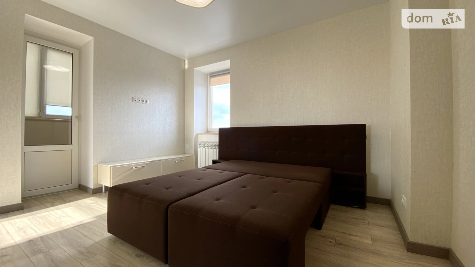 Продается 2-комнатная квартира 78 кв. м в Днепре, цена: 85000 € - фото 2