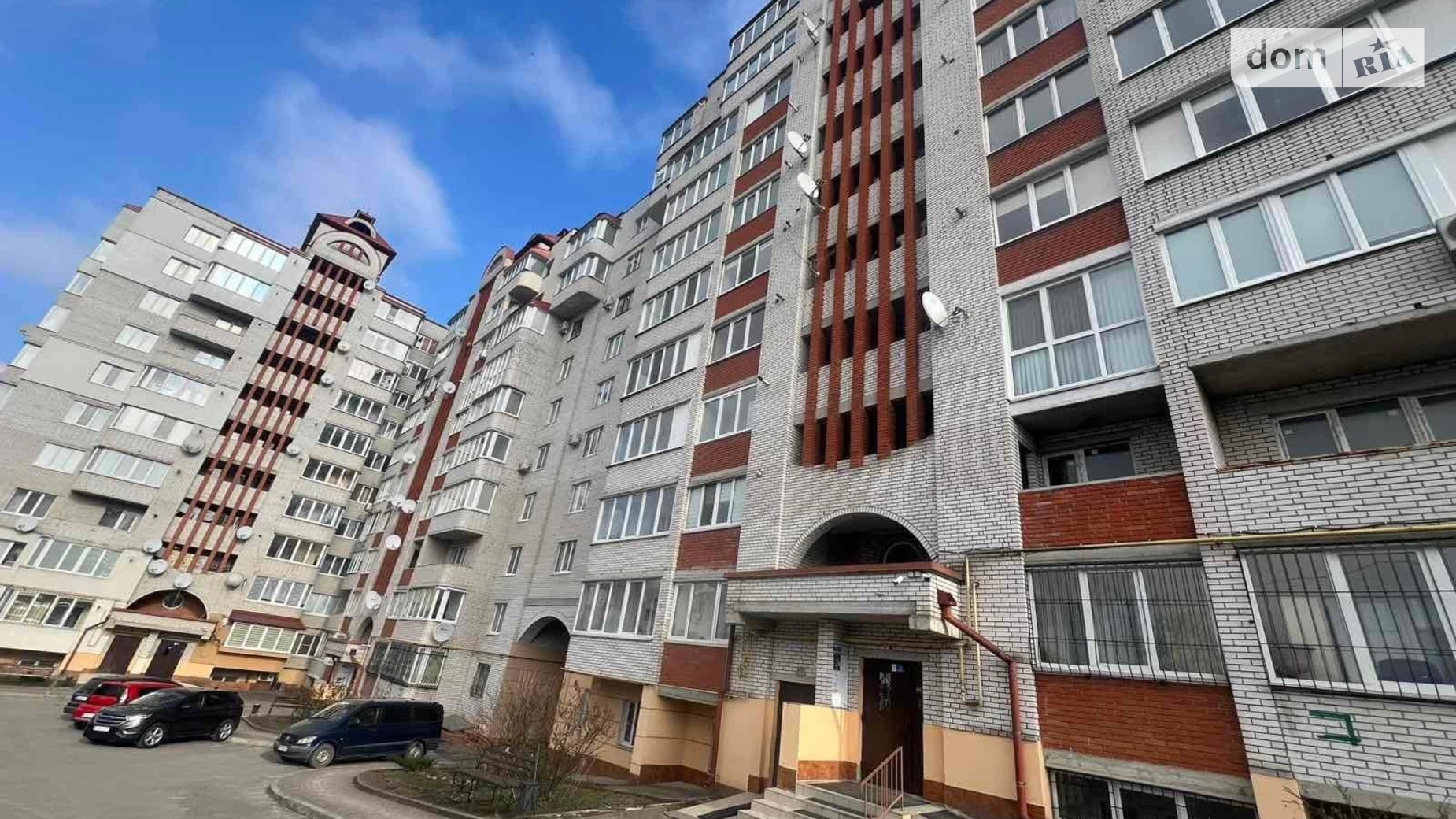3-комнатная квартира 82.8 кв. м в Тернополе, вул. Евгения Коновальца, 11 - фото 2