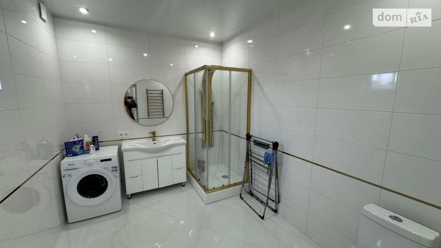 Продается дом на 2 этажа 150 кв. м с гаражом, цена: 150000 $ - фото 2