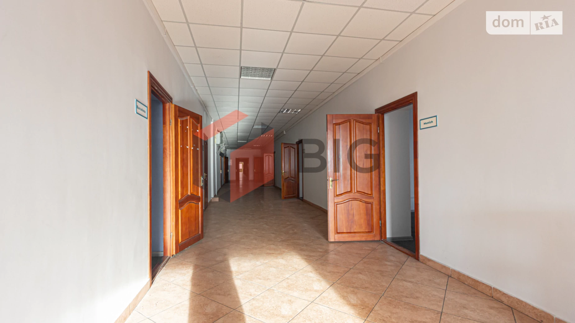 Сдается в аренду офис 650 кв. м в бизнес-центре, цена: 2900 $ - фото 3