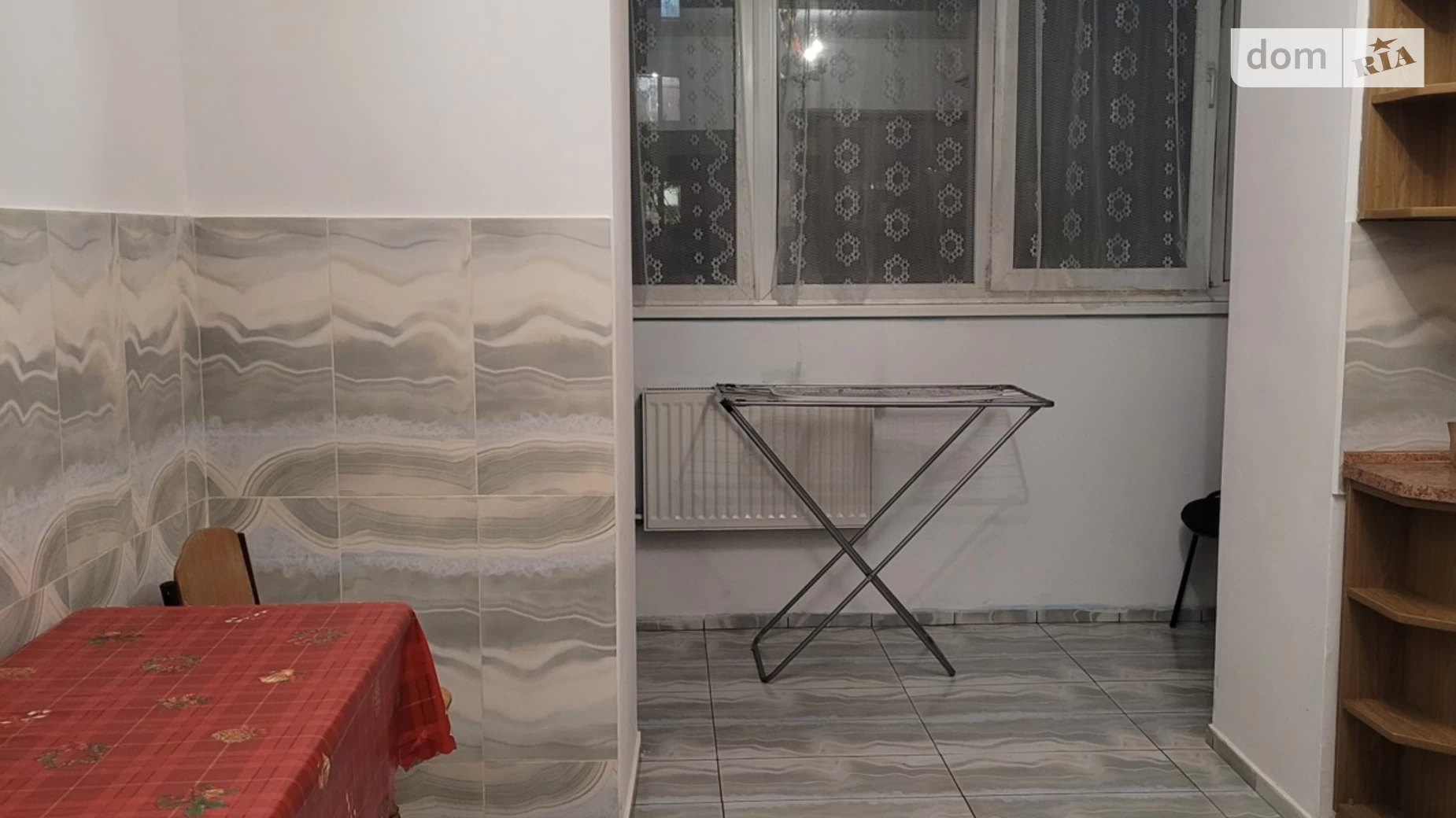 Сдается в аренду 1-комнатная квартира 52 кв. м в Ивано-Франковске, ул. Симоненко Василия, 7А - фото 3