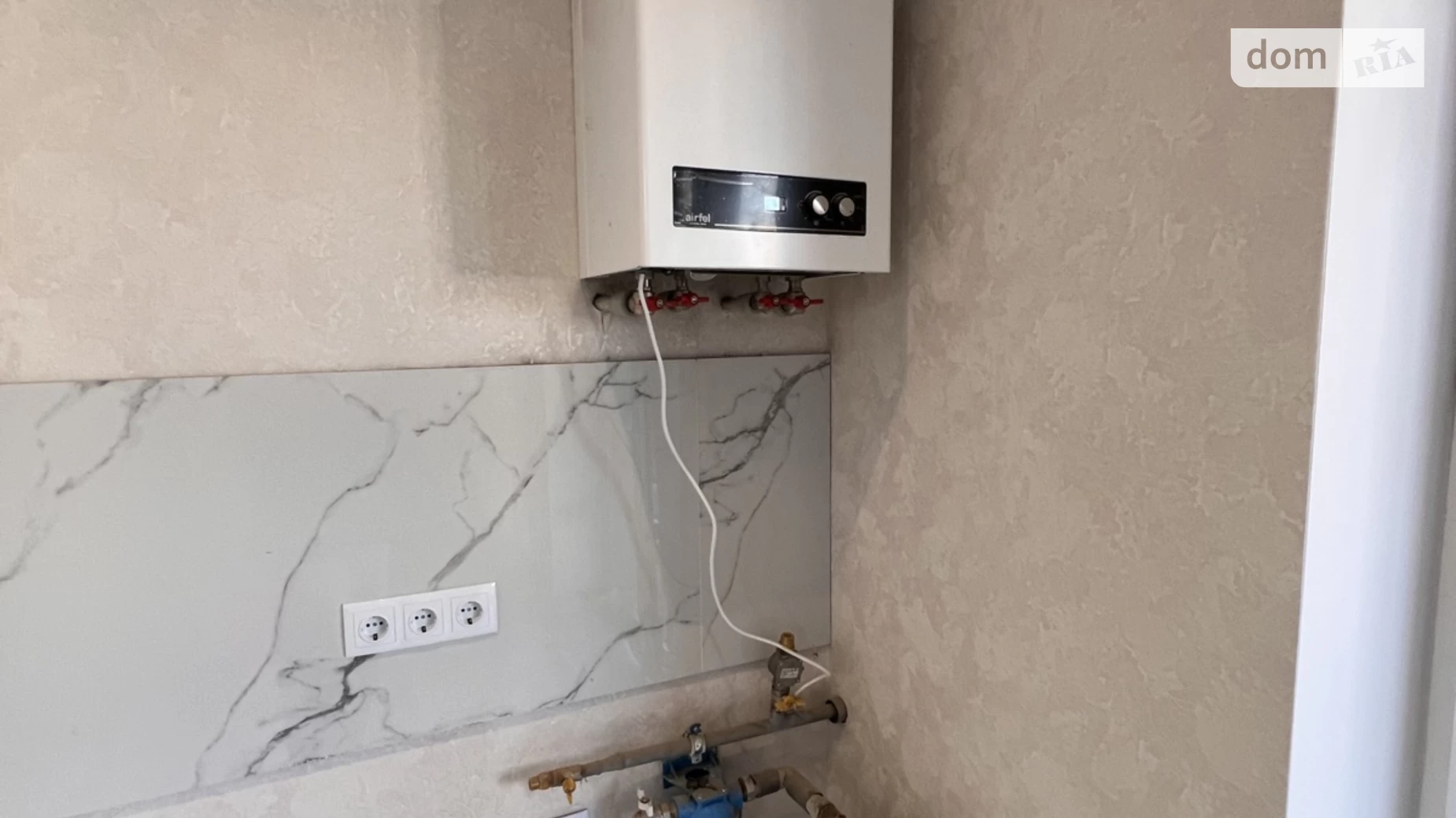 Продается дом на 2 этажа 100 кв. м с подвалом, цена: 119000 $ - фото 5