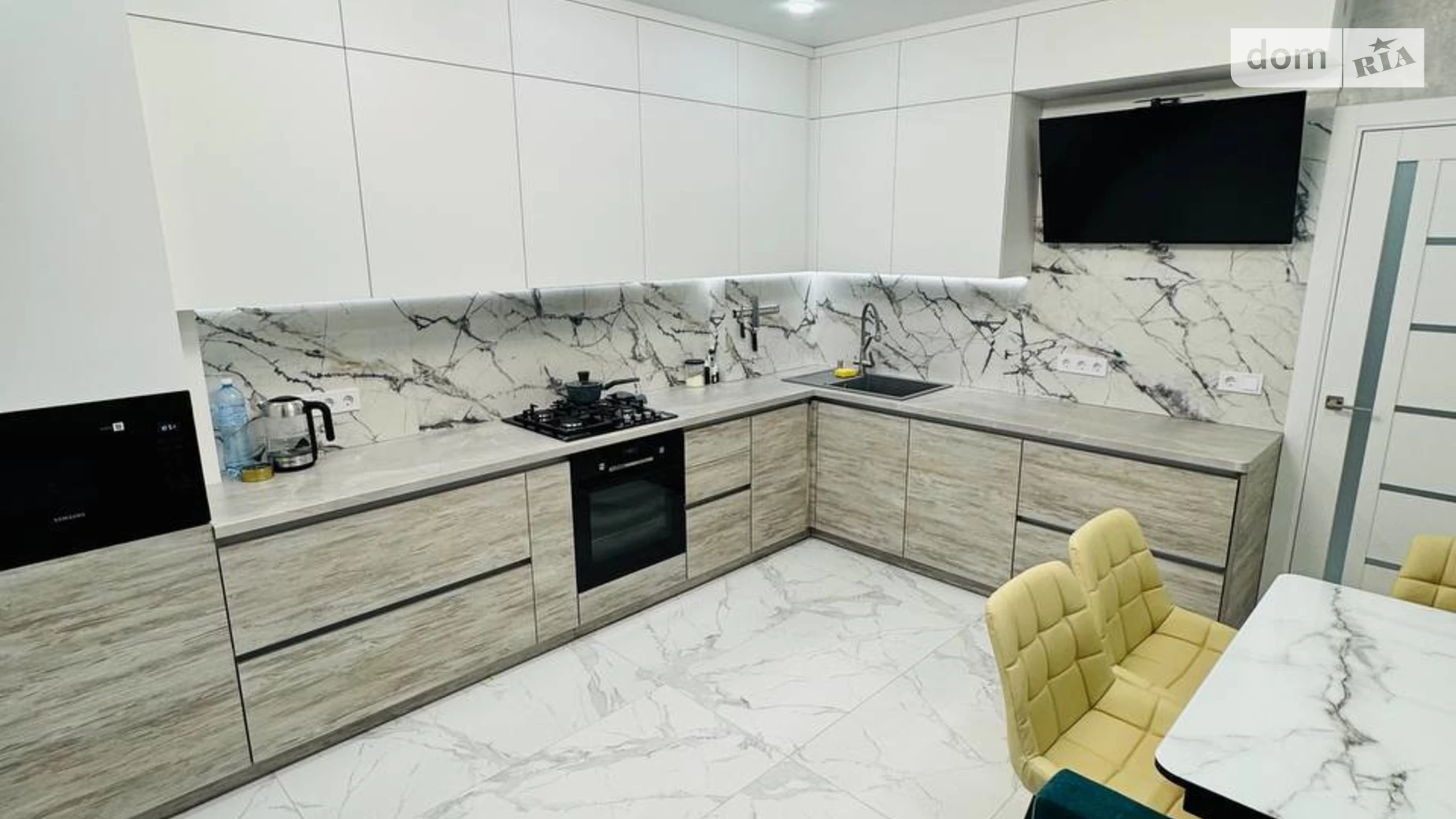 Продається 2-кімнатна квартира 69 кв. м у Білій Церкві, вул. Чорних Запорожців(Леваневського), 45А - фото 2