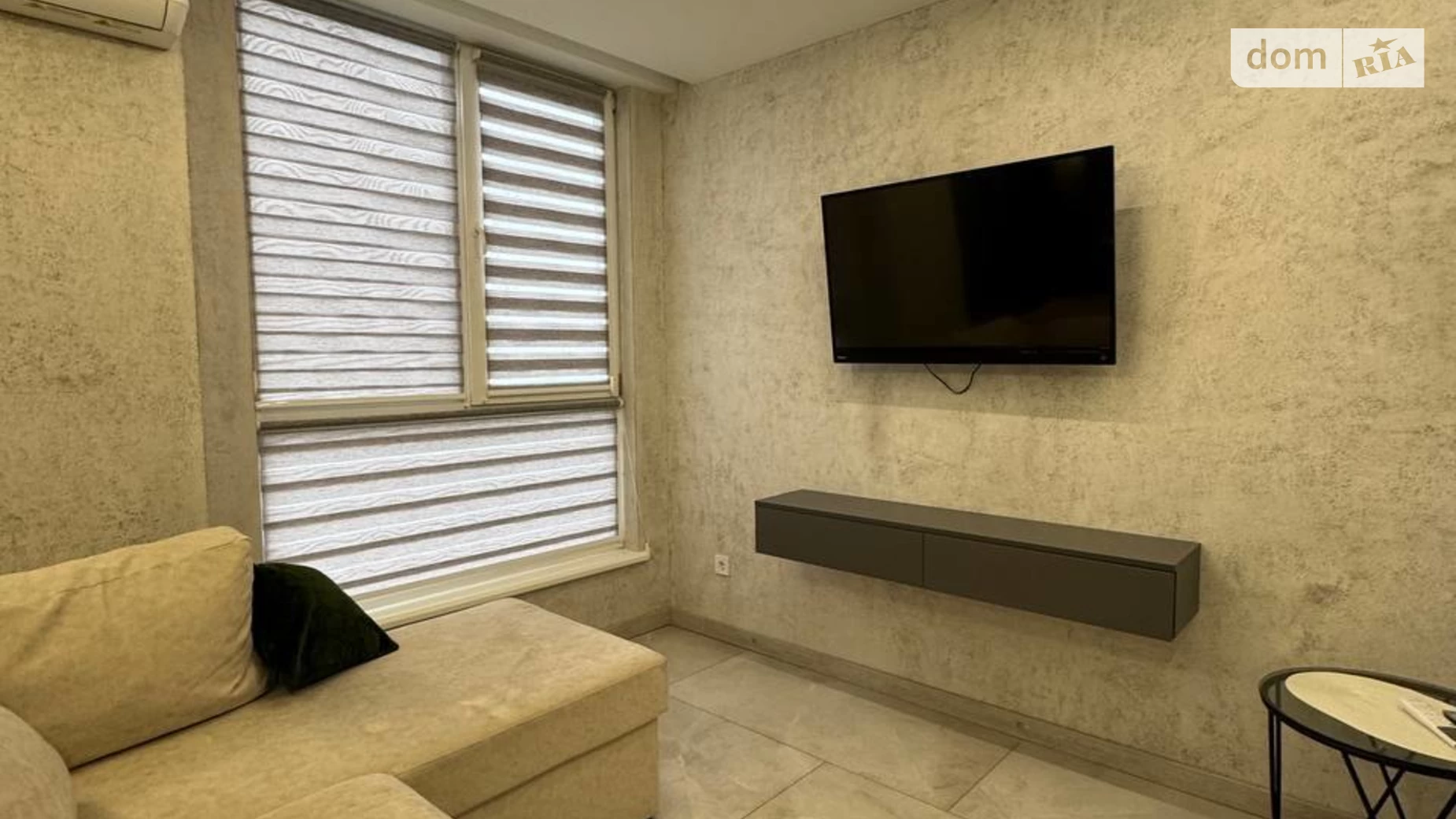 1-комнатная квартира 45 кв. м в Тернополе, ул. Белогорская, 18Д - фото 5