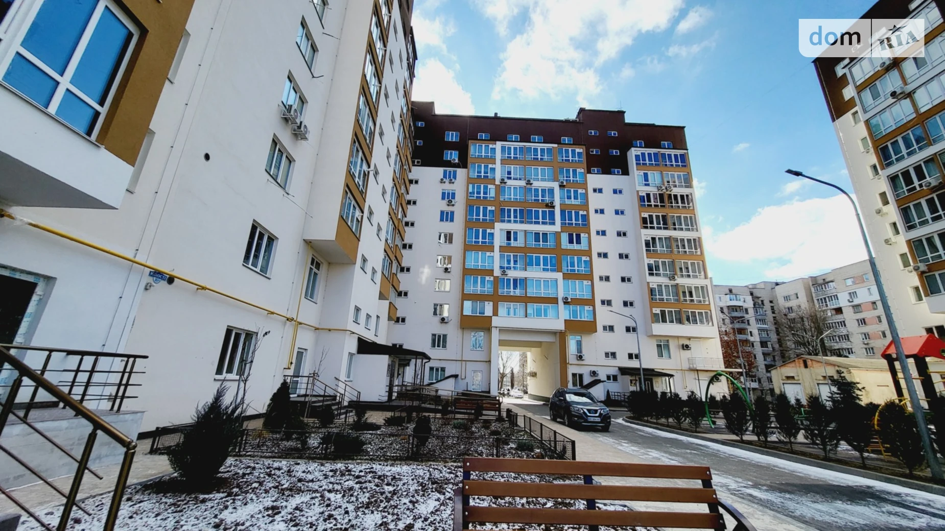 Продается 3-комнатная квартира 116.6 кв. м в Виннице, просп. Юности - фото 2
