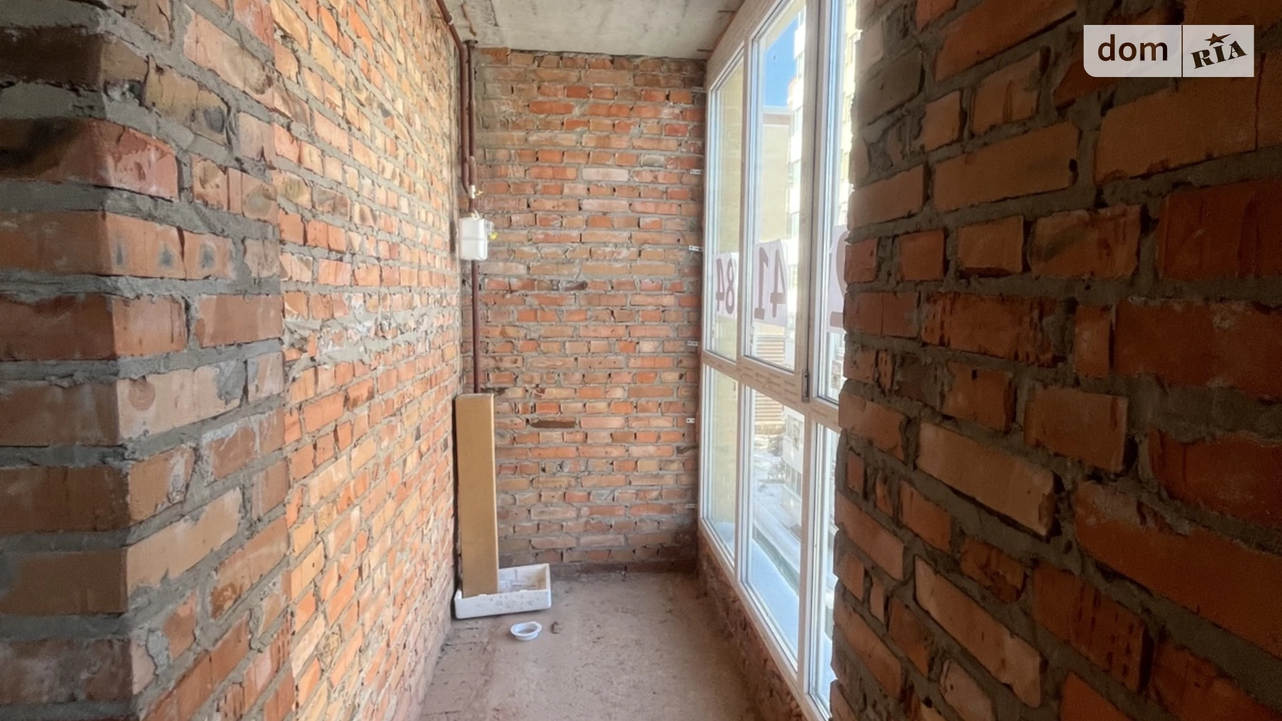 Продається 2-кімнатна квартира 56.3 кв. м у Ірпені, вул. Миколи Сингаївського(Новооскольська), 10 - фото 2