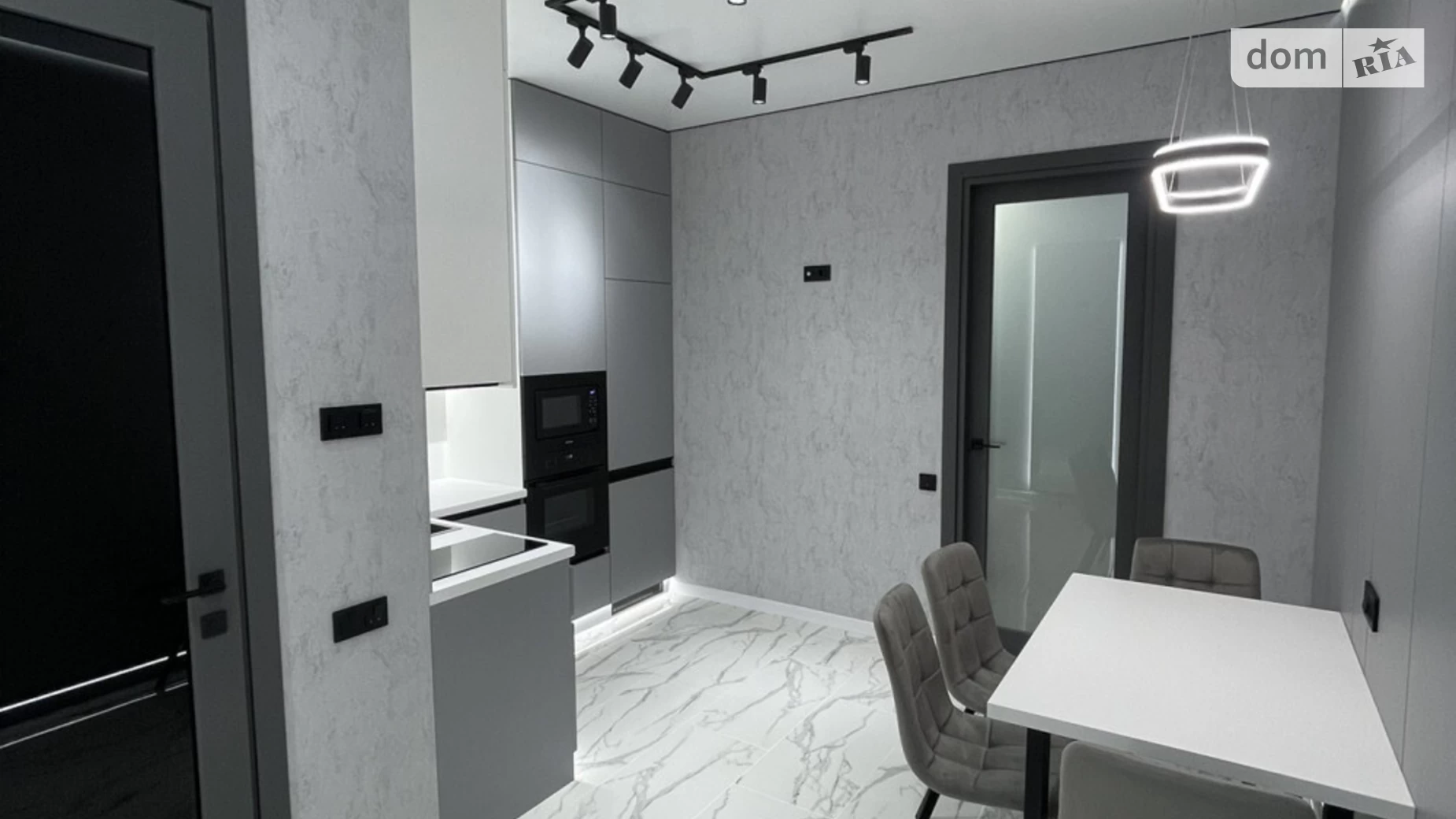 Продается 1-комнатная квартира 35.9 кв. м в Одессе, цена: 62000 $ - фото 2