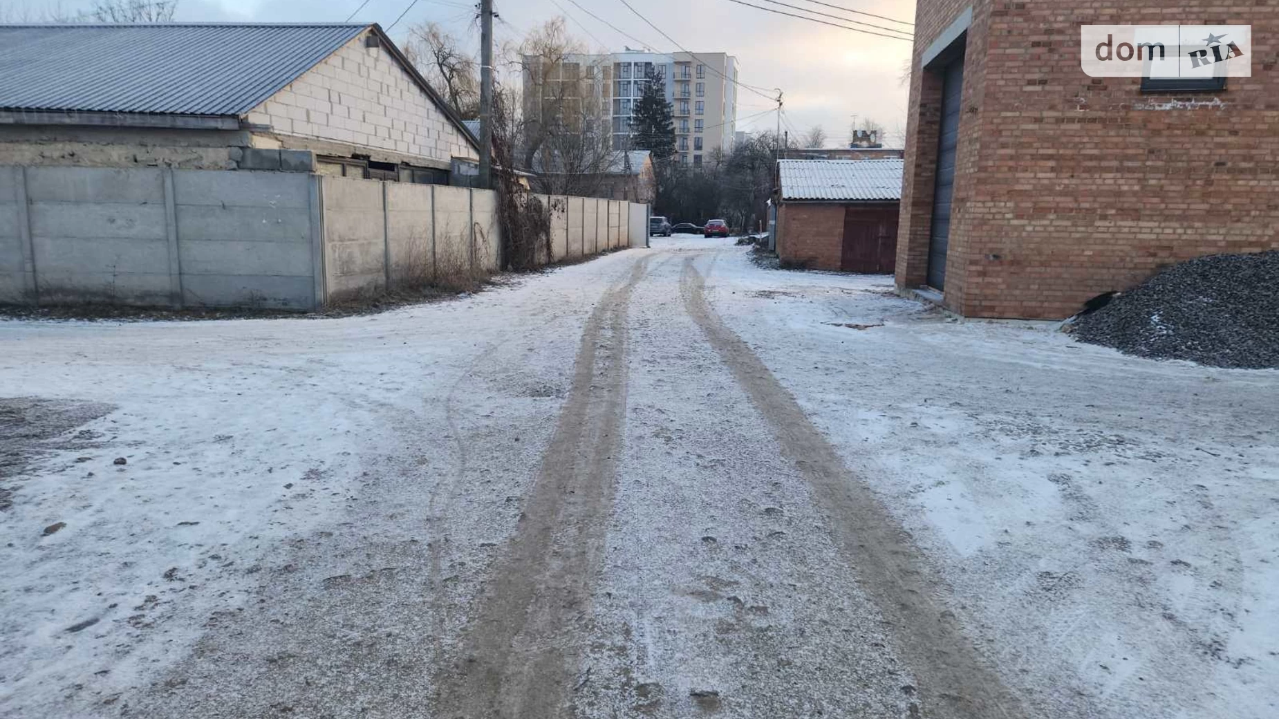 Продається окремий гараж під бус на 81.8 кв. м, цена: 25000 $ - фото 5