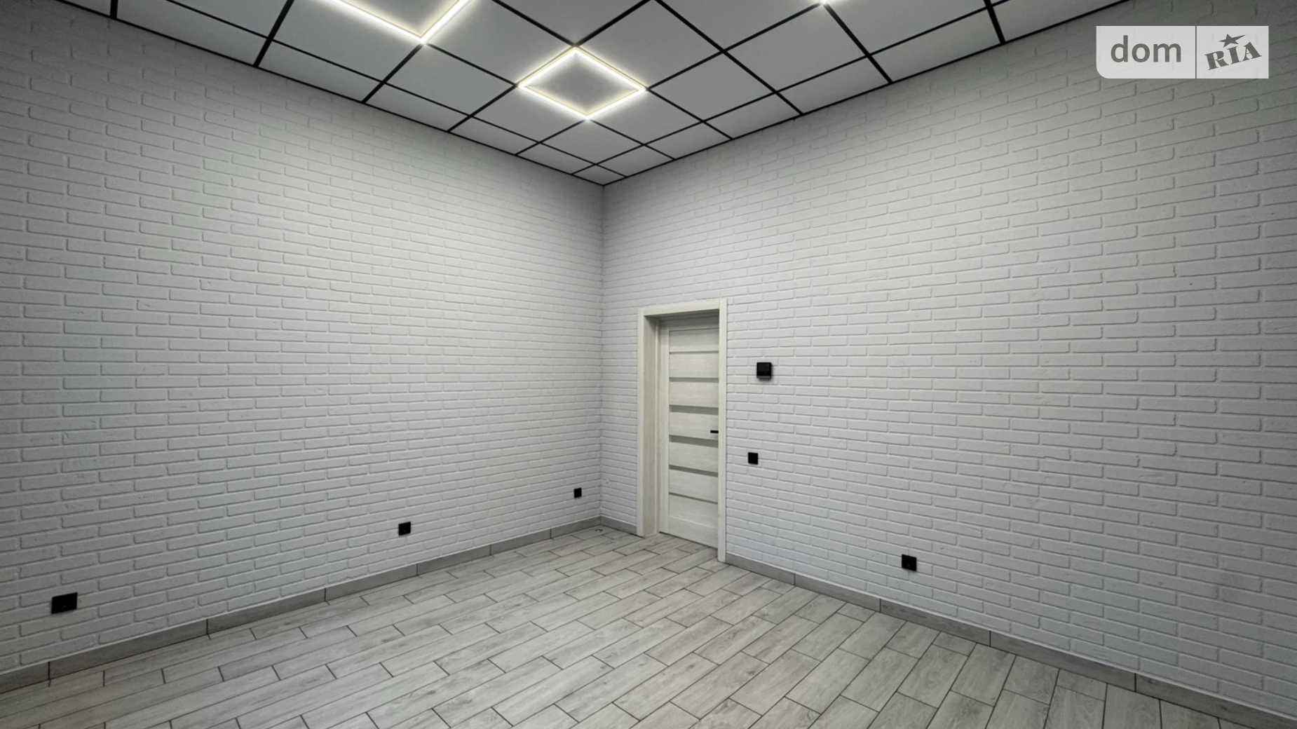 Сдается в аренду офис 16 кв. м в бизнес-центре, цена: 8500 грн - фото 3