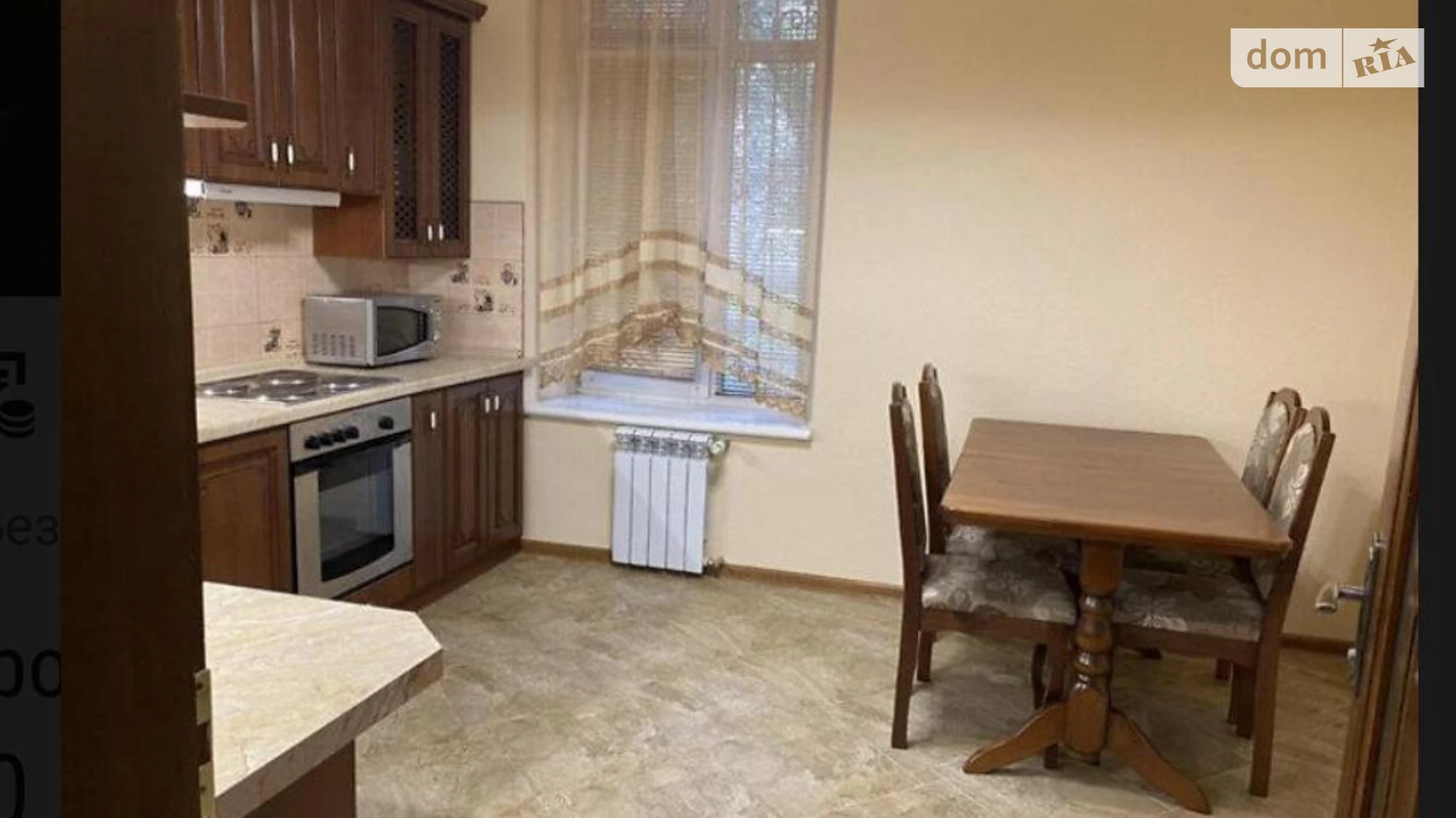 Продається 2-кімнатна квартира 91.6 кв. м у Ужгороді, просп. Свободи, 63 - фото 3