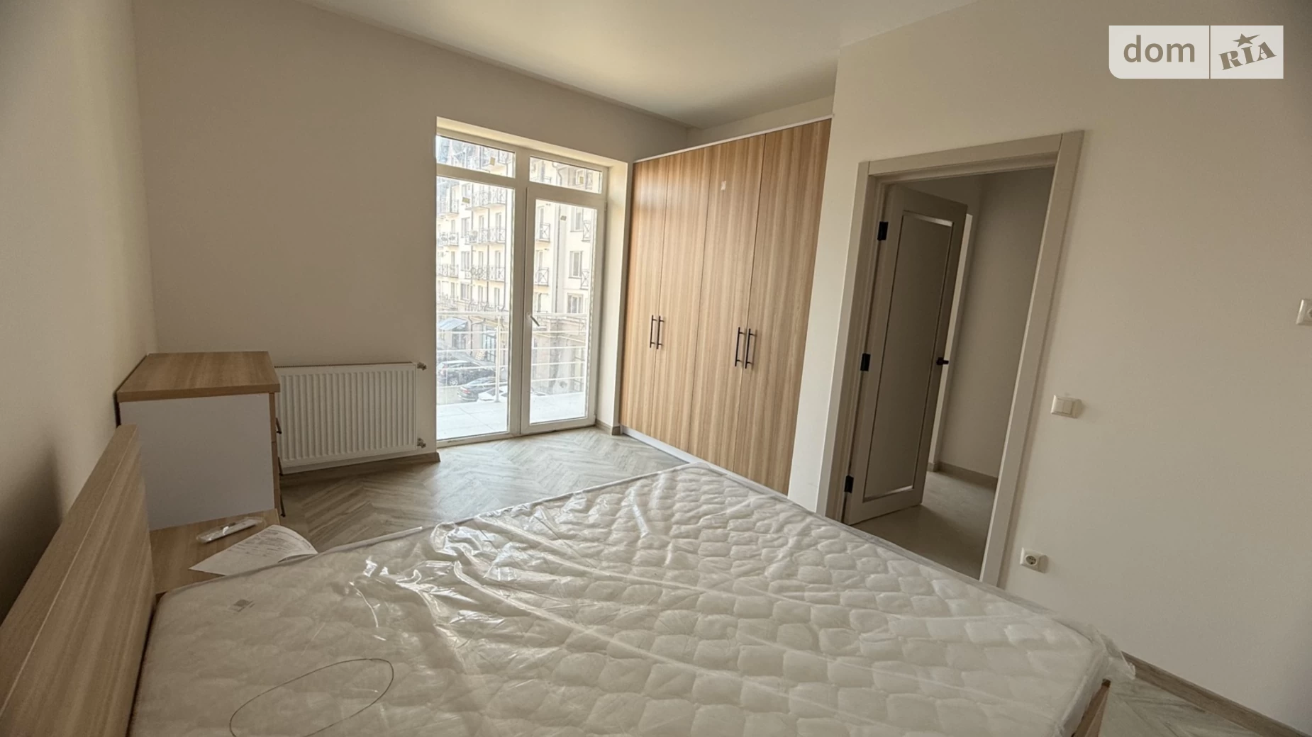 Продается 1-комнатная квартира 34 кв. м в Ужгороде, ул. Богомольца, 17 - фото 4