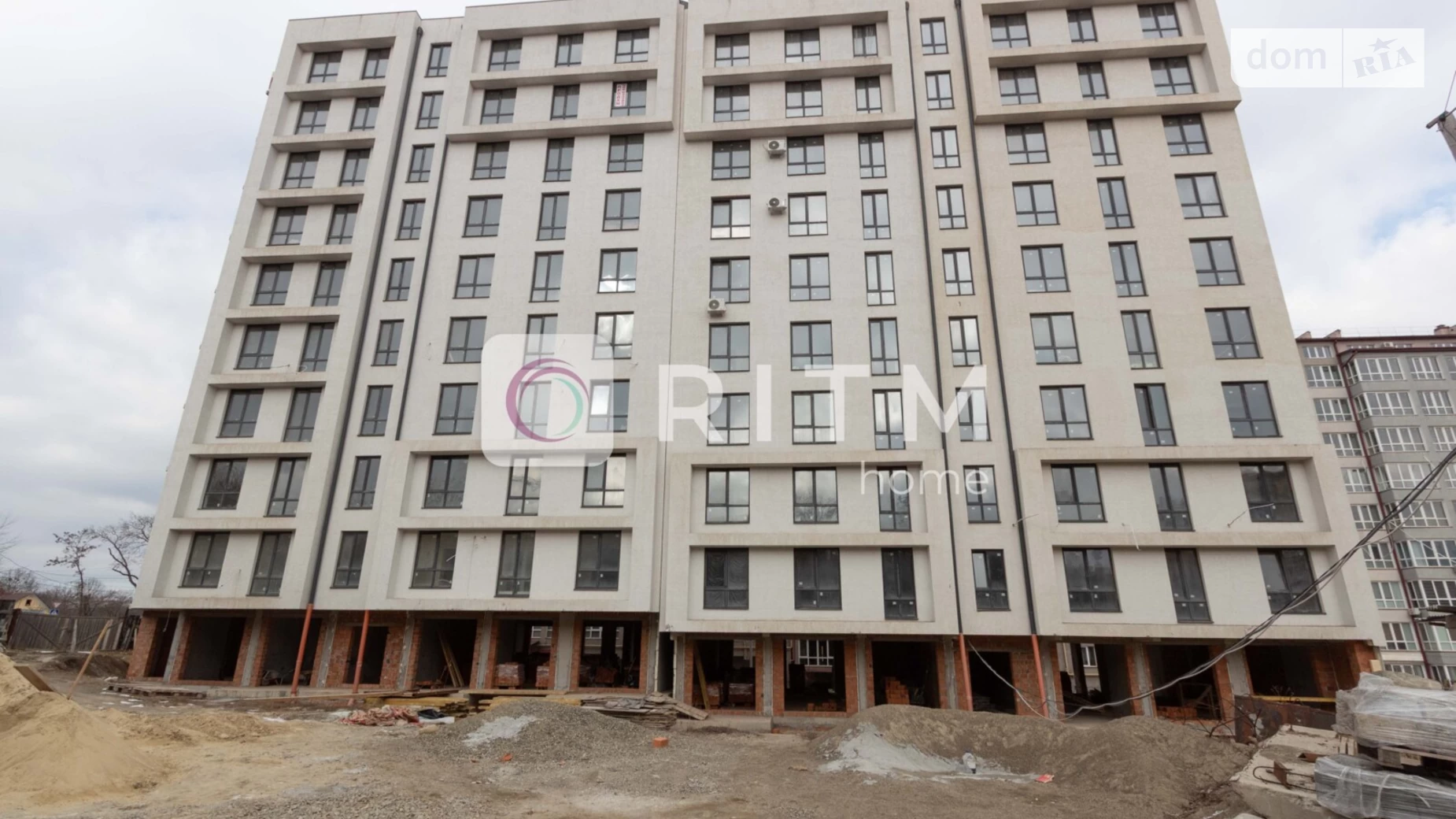 Продается 3-комнатная квартира 74.5 кв. м в Черновцах, ул. Эрлиха Евгения, 6 - фото 3