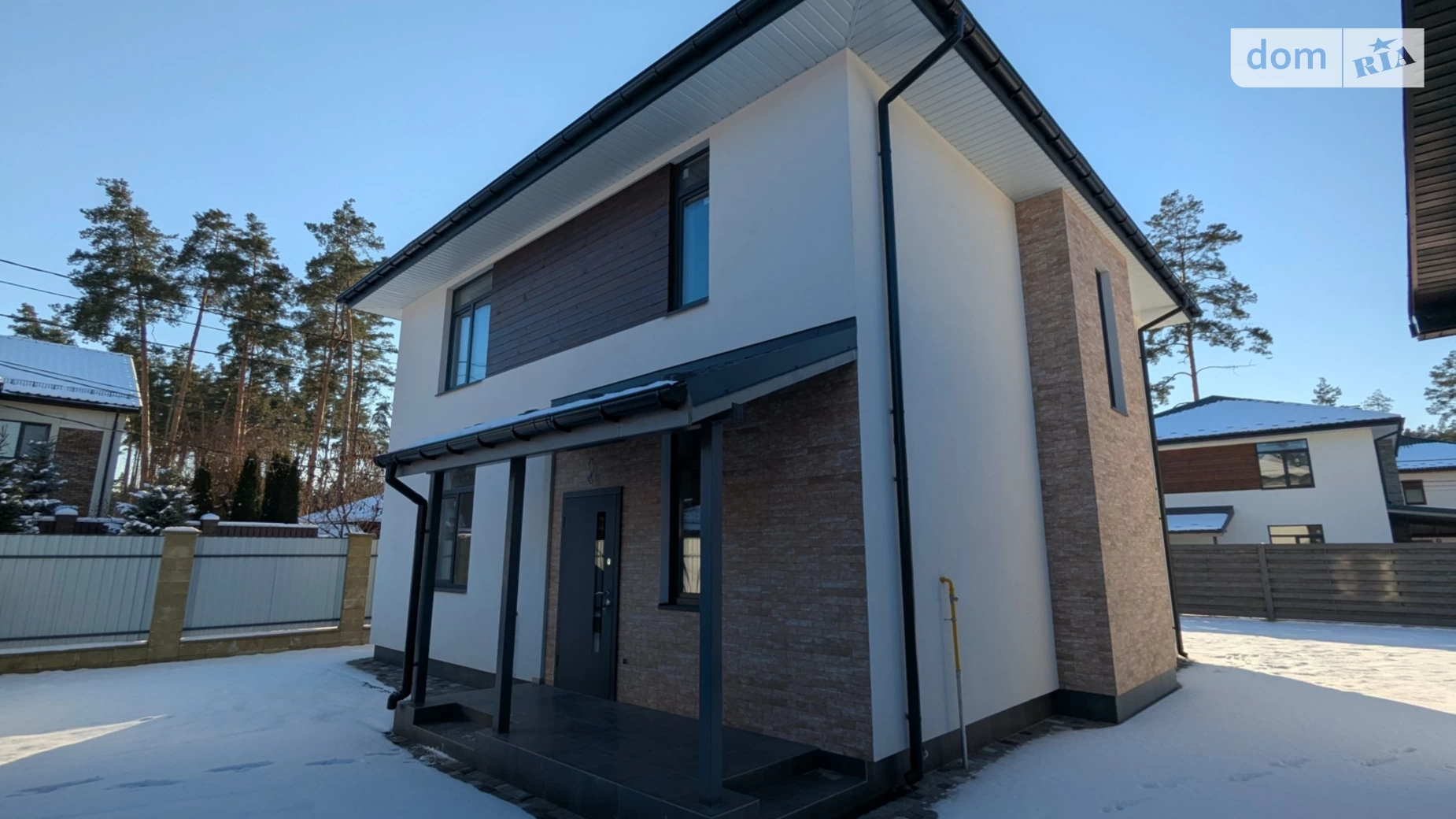 Продается дом на 2 этажа 142 кв. м с камином, цена: 160000 $ - фото 5