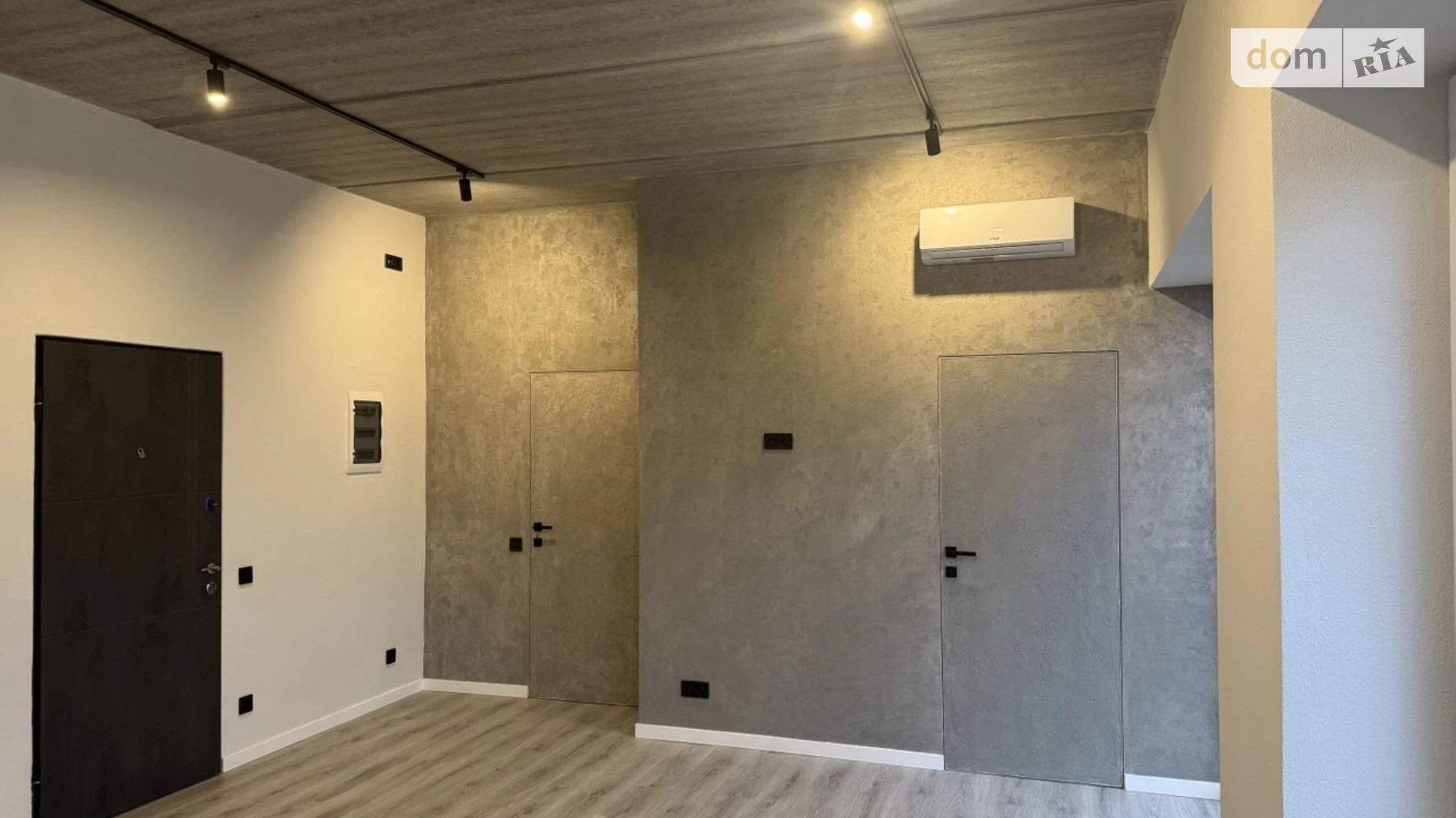 Сдается в аренду офис 53.9 кв. м в бизнес-центре, цена: 539 $ - фото 4