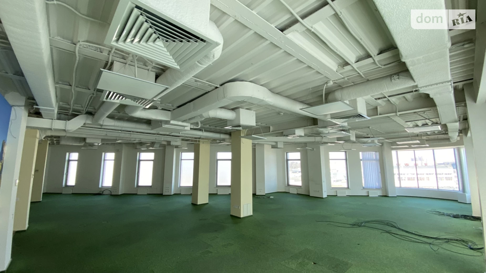 Сдается в аренду офис 1066 кв. м в бизнес-центре, цена: 11726 $ - фото 3