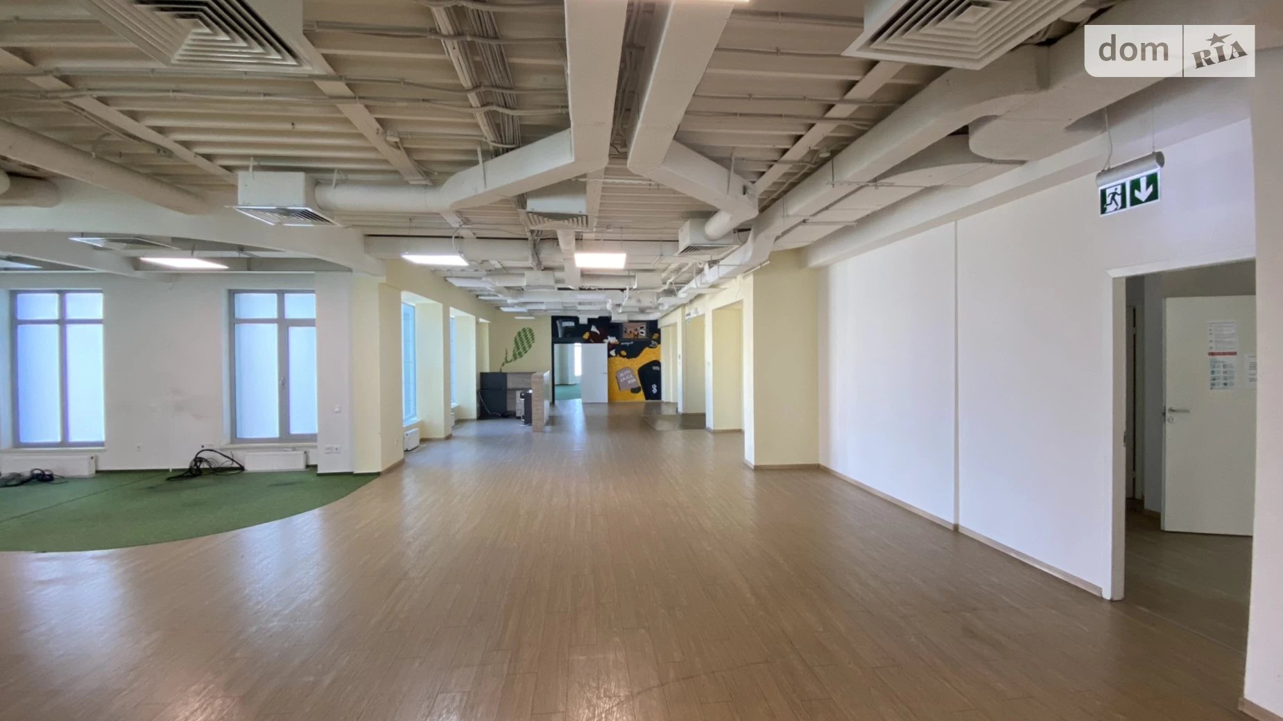 Сдается в аренду офис 1066 кв. м в бизнес-центре, цена: 11726 $ - фото 5