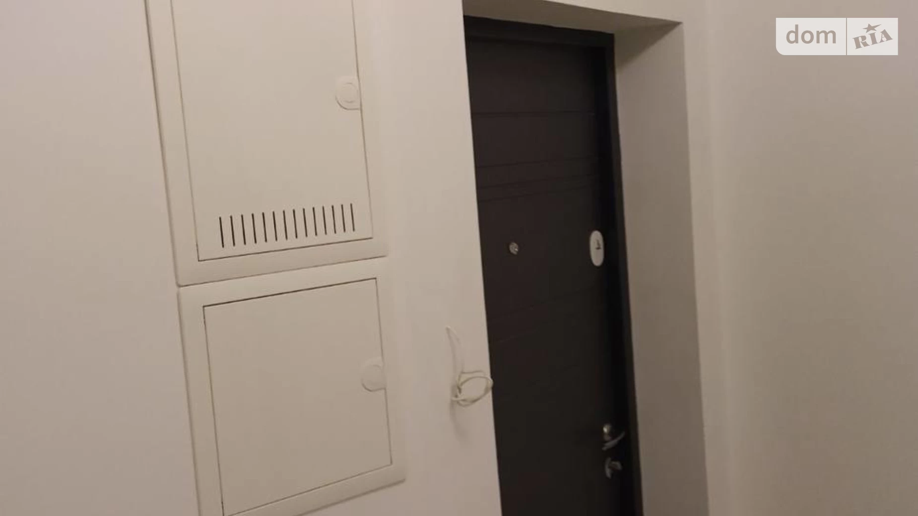 Продается 1-комнатная квартира 42.3 кв. м в Ивано-Франковске, ул. Хмельницкого Богдана - фото 2
