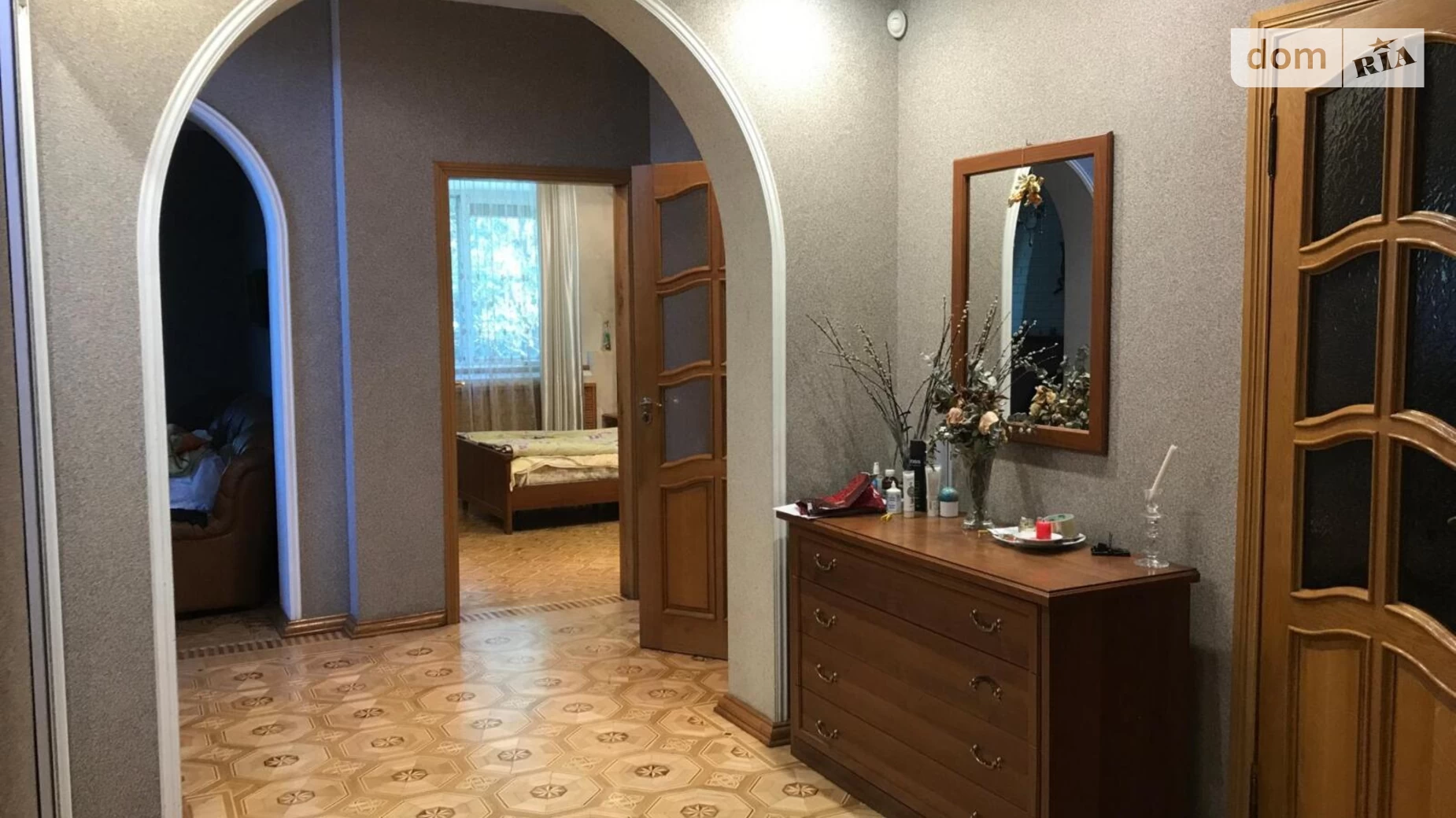 Продается дом на 3 этажа 361 кв. м с беседкой, цена: 190000 $ - фото 4