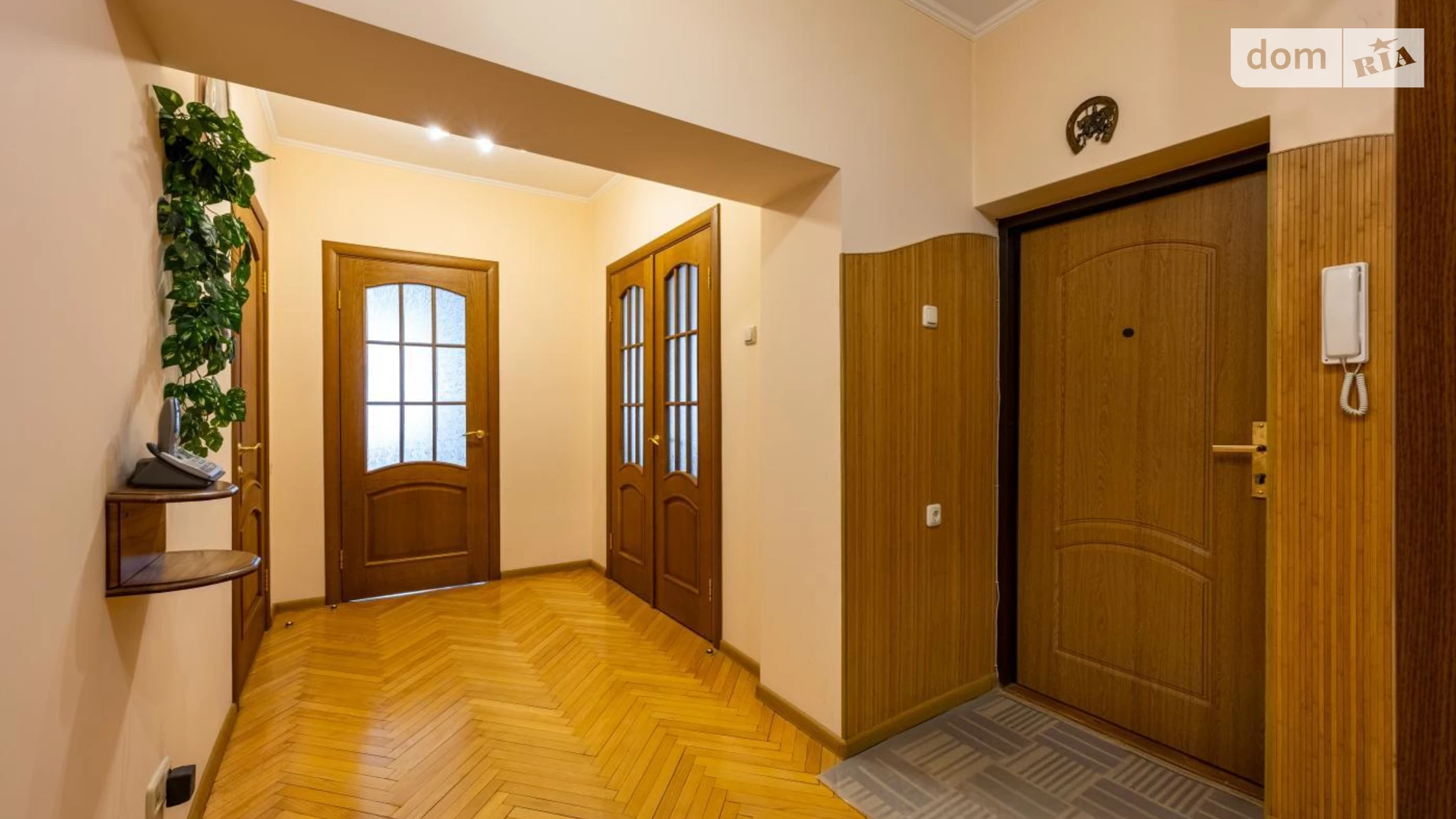 Продается 2-комнатная квартира 61.4 кв. м в Львове, ул. Нежинская, 16А - фото 3