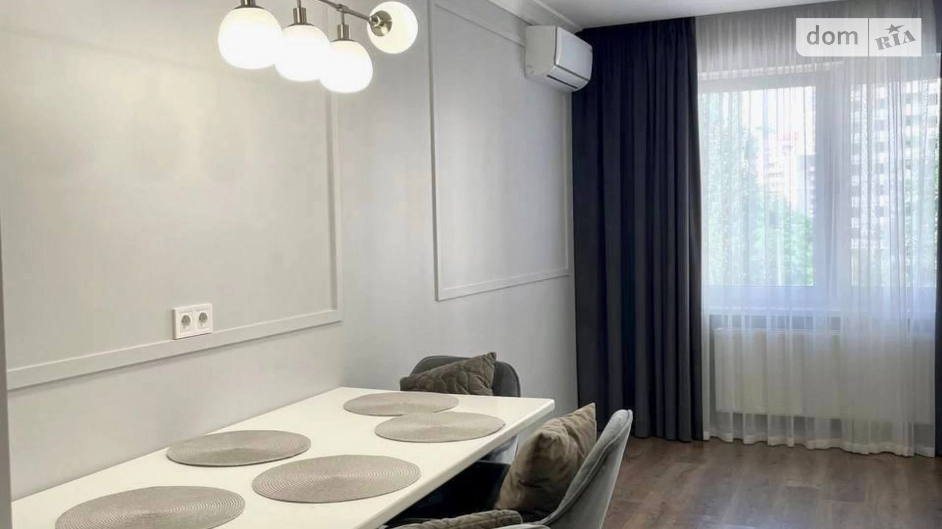 Продається 3-кімнатна квартира 82 кв. м у Києві, вул. Самійла Кішки(Маршала Конєва), 5Б - фото 2