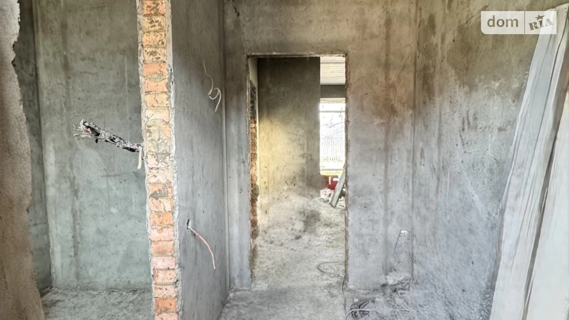 Продается дом на 2 этажа 125 кв. м с садом, цена: 93000 $ - фото 4
