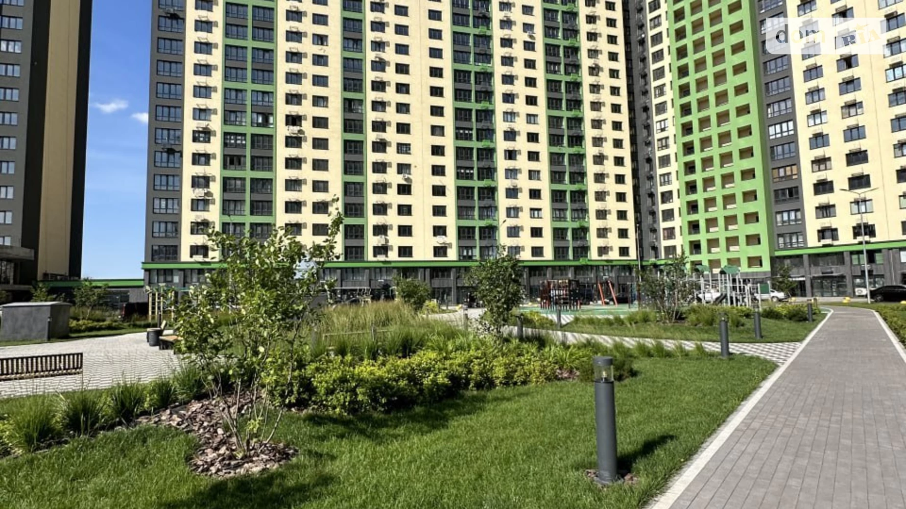 Продается 2-комнатная квартира 76.1 кв. м в Киеве, ул. Михаила Максимовича, 32Б - фото 2