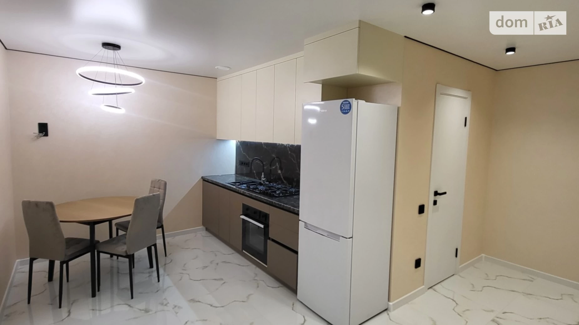 2-кімнатна квартира 56 кв. м у Тернополі, вул. Київська - фото 2