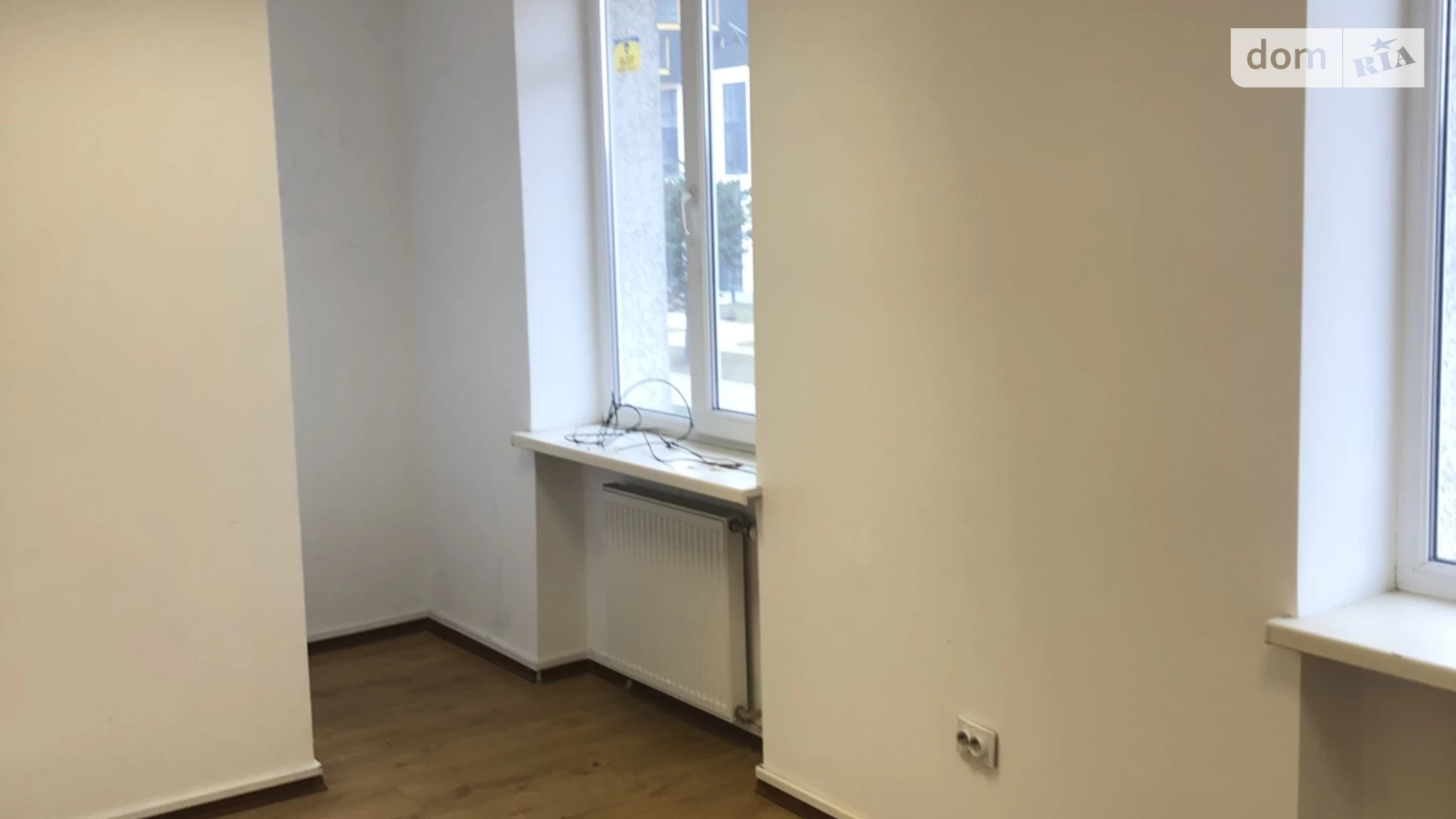 Здається в оренду офіс 35.5 кв. м в бізнес-центрі, цена: 249 $ - фото 3