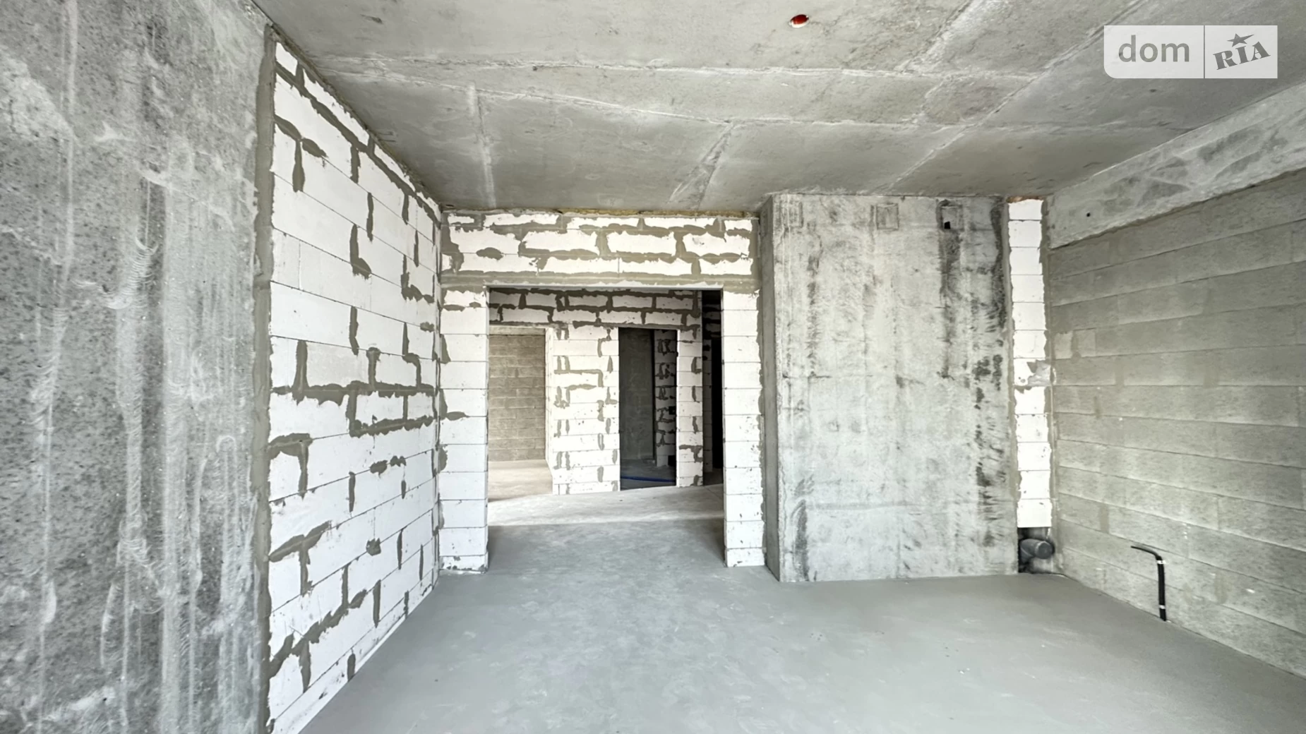 Продается 2-комнатная квартира 80 кв. м в Киеве, ул. Причальная, 12 - фото 3