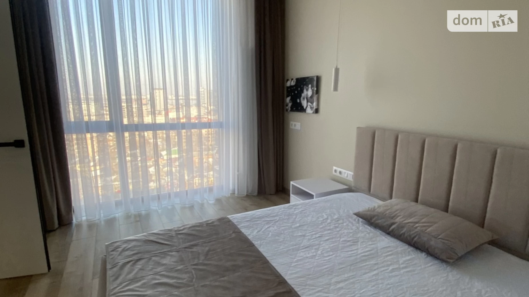 Сдается в аренду 1-комнатная квартира 45 кв. м в Днепре, ул. Костомаровская, 1А  - фото 5